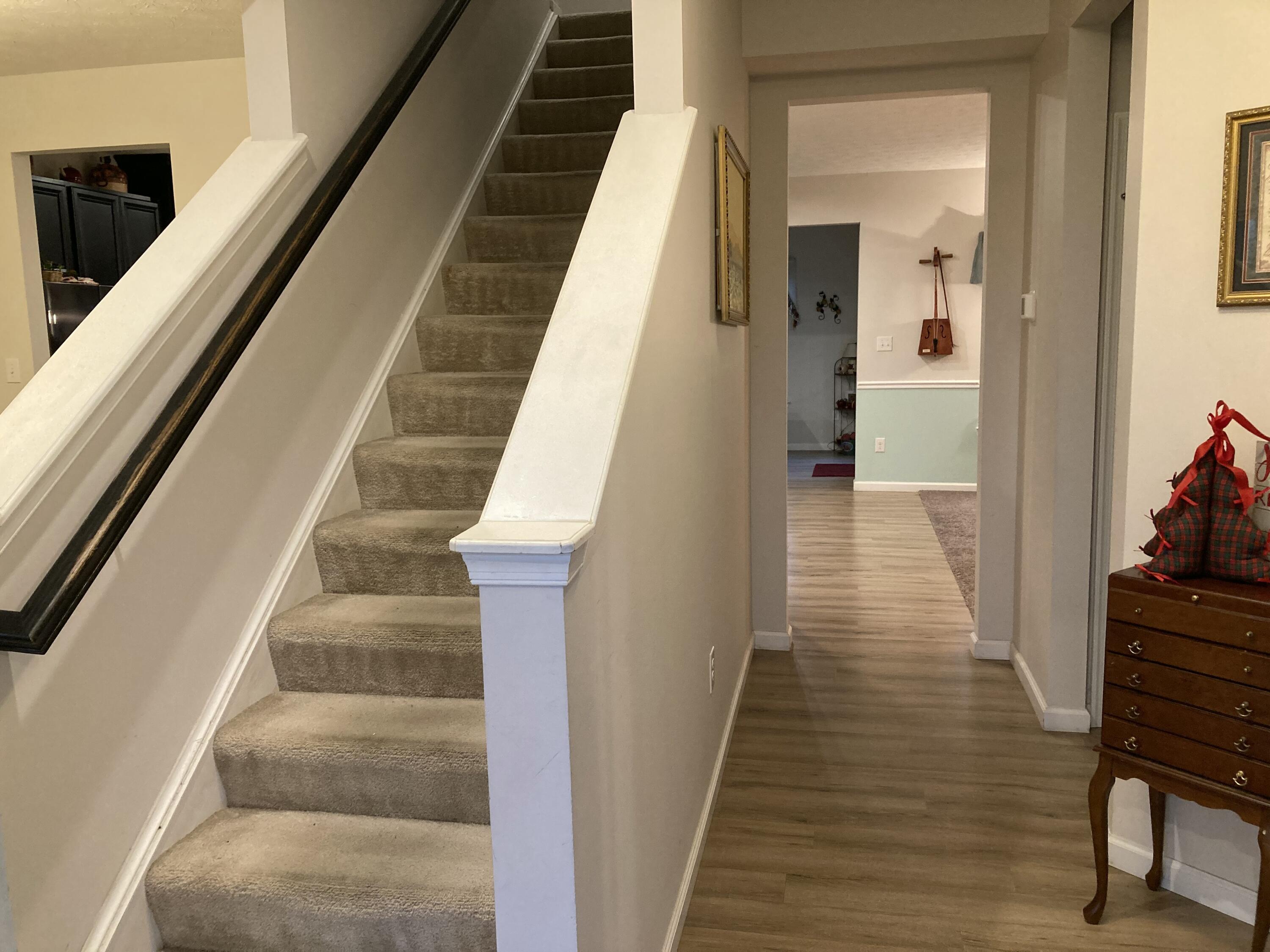 1144 Red Maple Drive, Troy, Ohio 45373