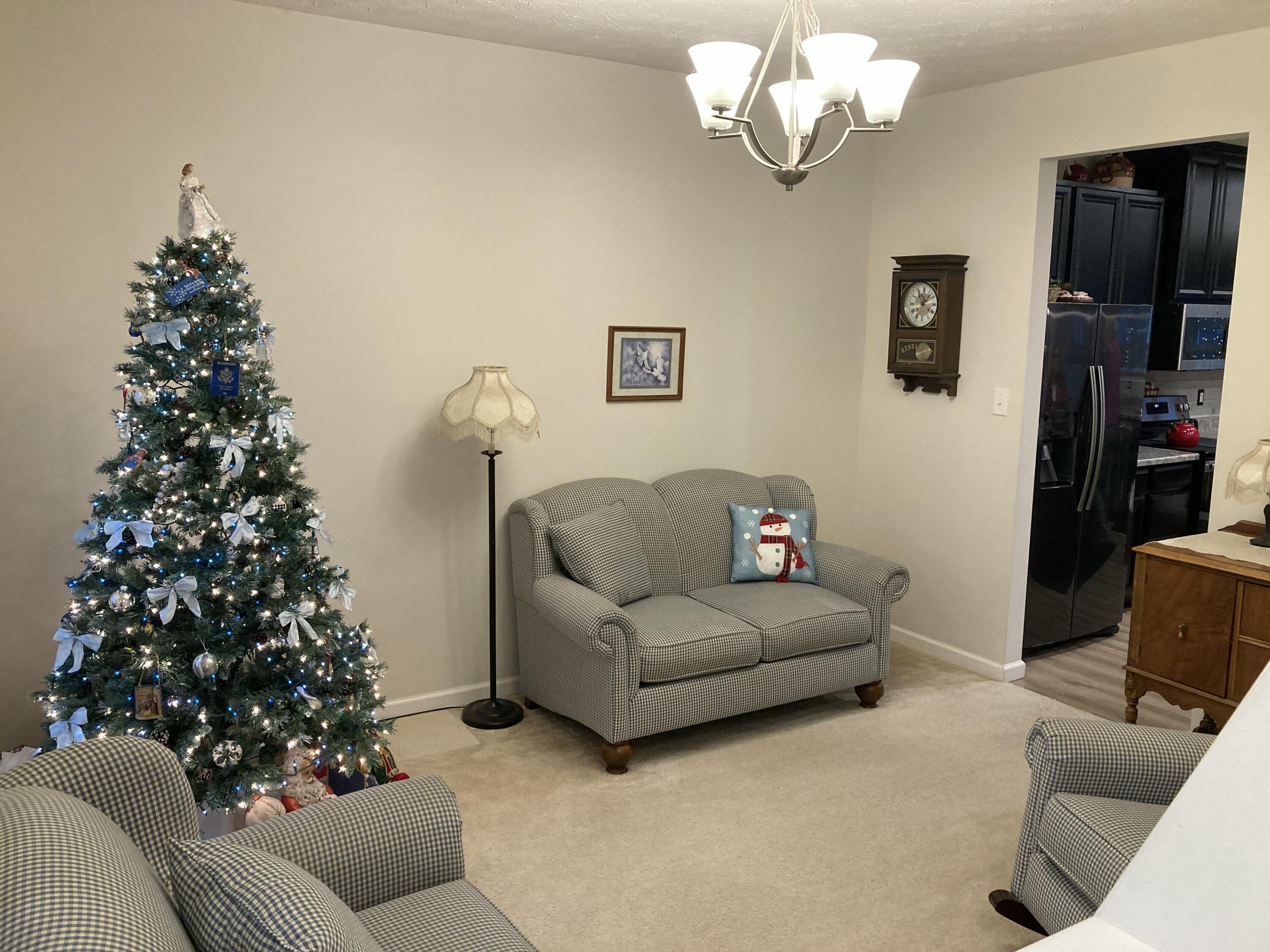 1144 Red Maple Drive, Troy, Ohio 45373