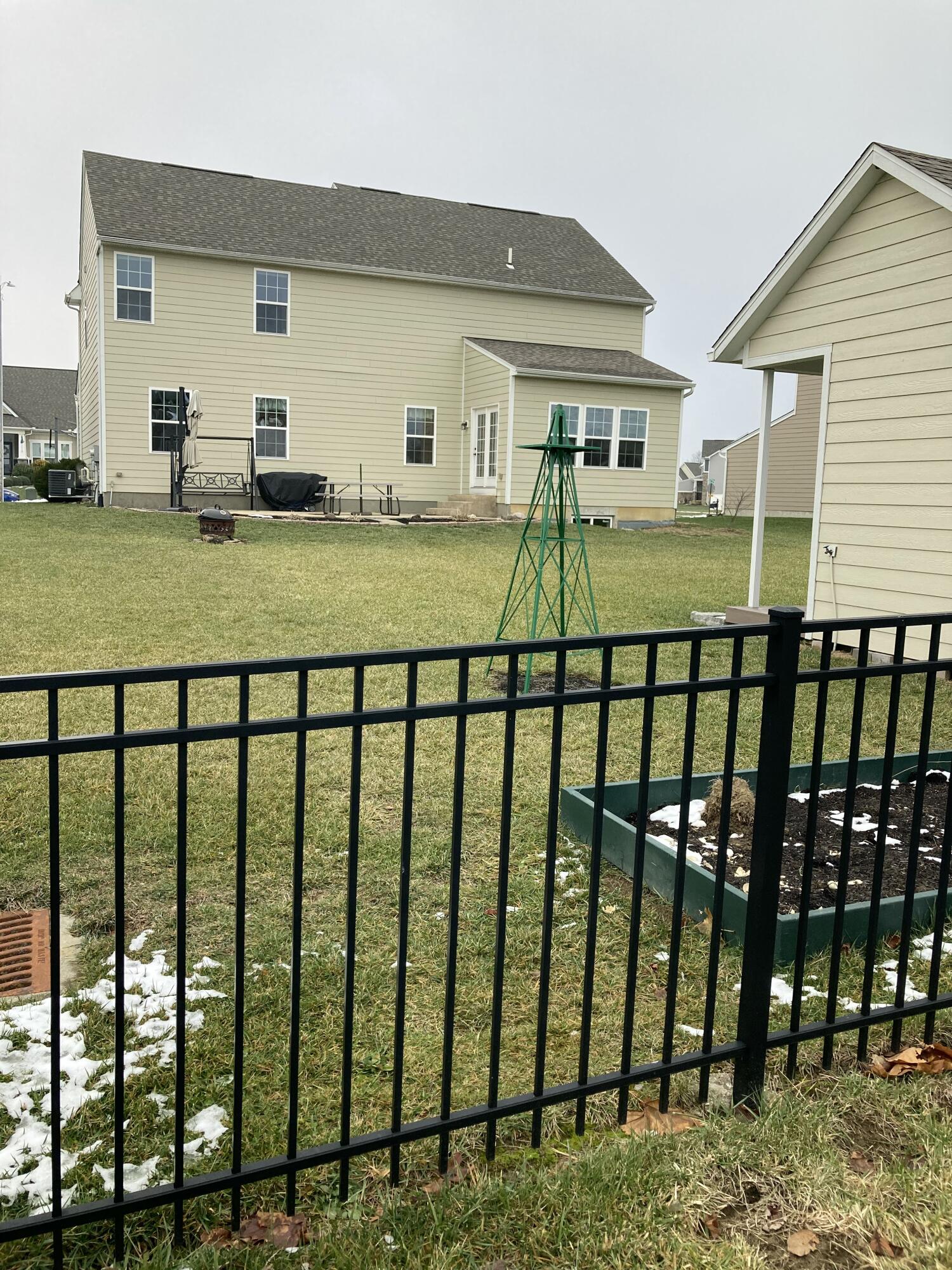 1144 Red Maple Drive, Troy, Ohio 45373