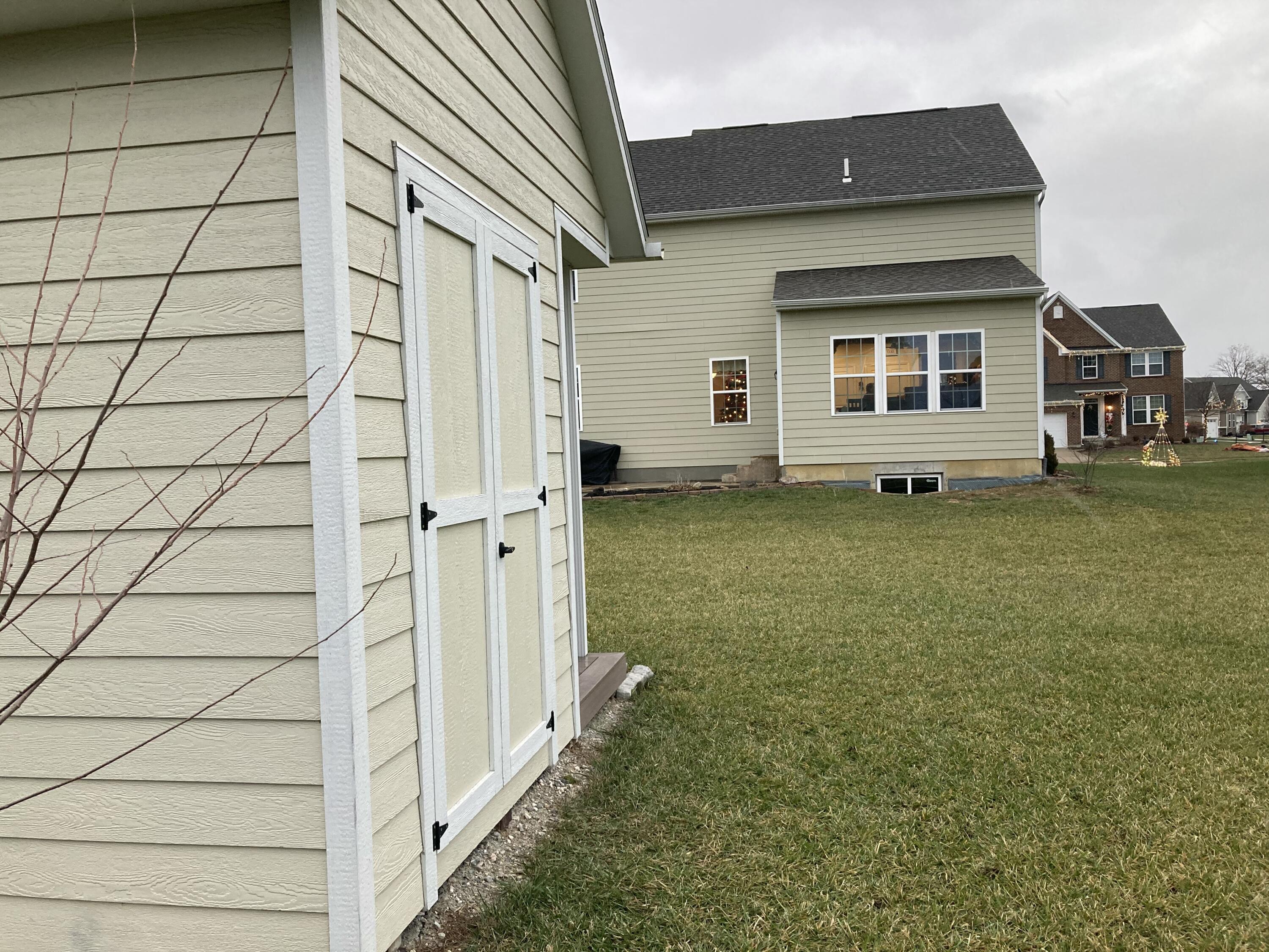 1144 Red Maple Drive, Troy, Ohio 45373