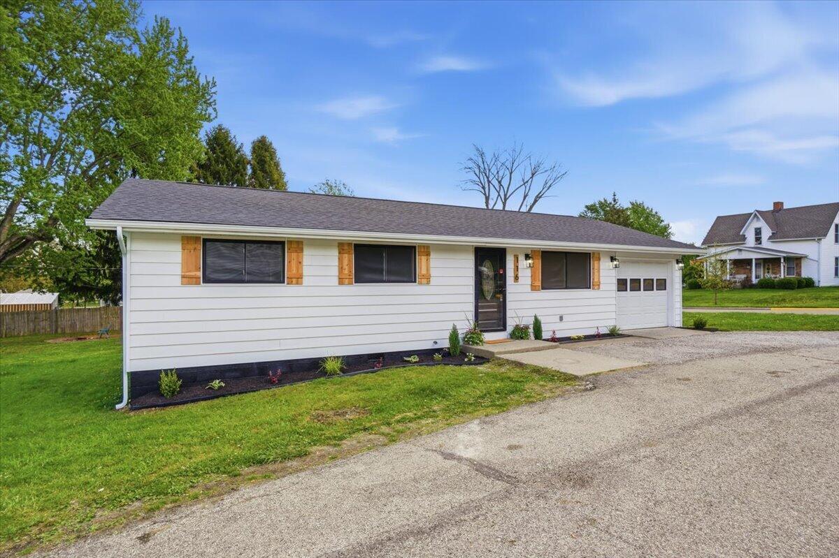116 Lynn Street, Mechanicsburg, Ohio 43044