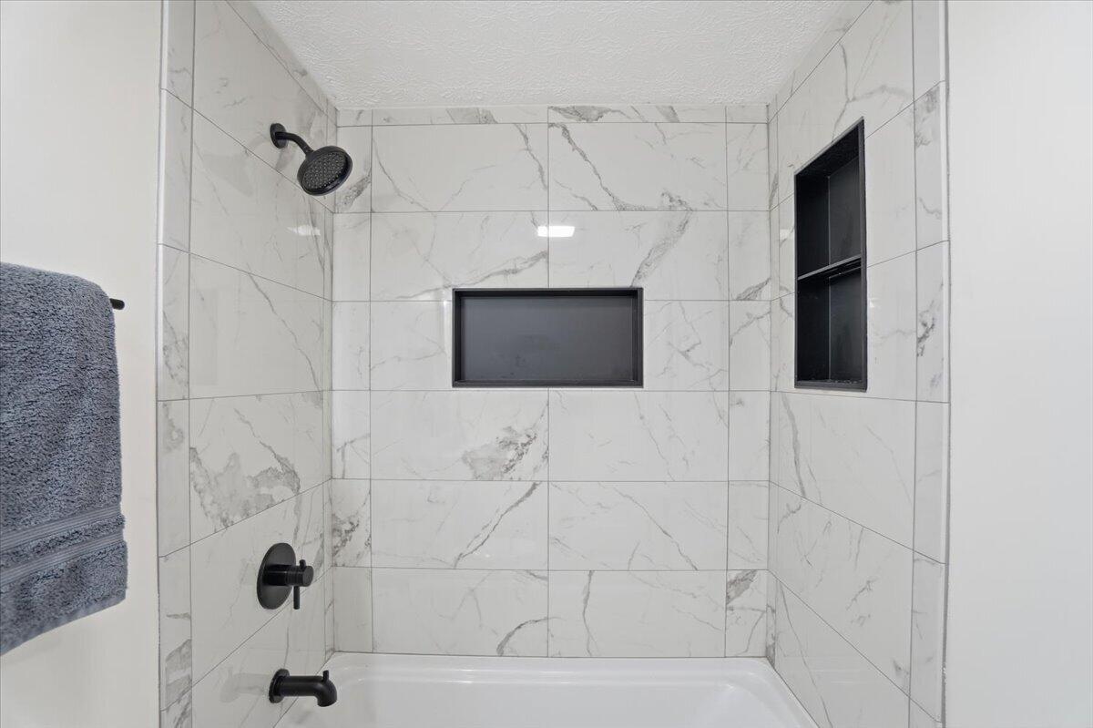 116 Lynn Street, Mechanicsburg, Ohio 43044