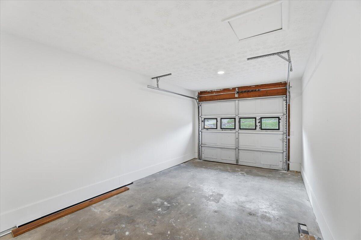 116 Lynn Street, Mechanicsburg, Ohio 43044