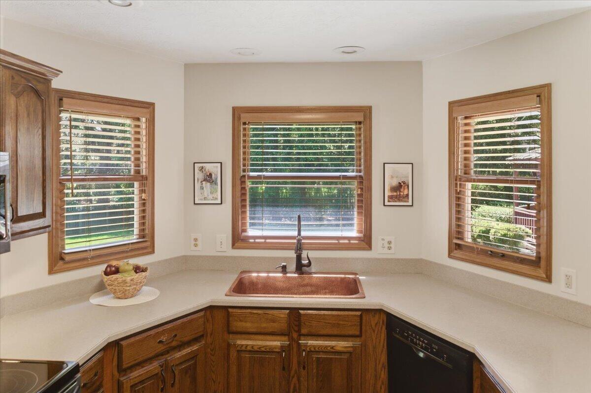 1430 Clear Springs Court, Dayton, Ohio 45458