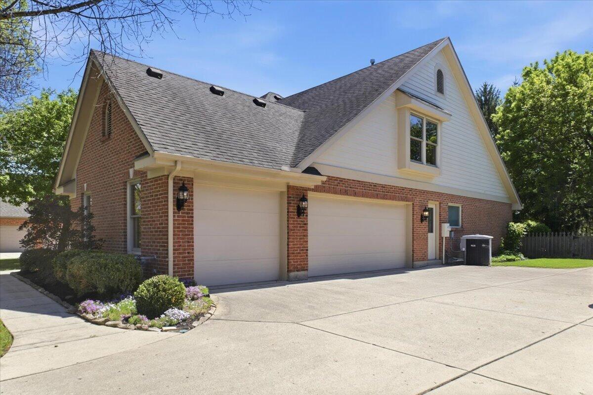 1430 Clear Springs Court, Dayton, Ohio 45458