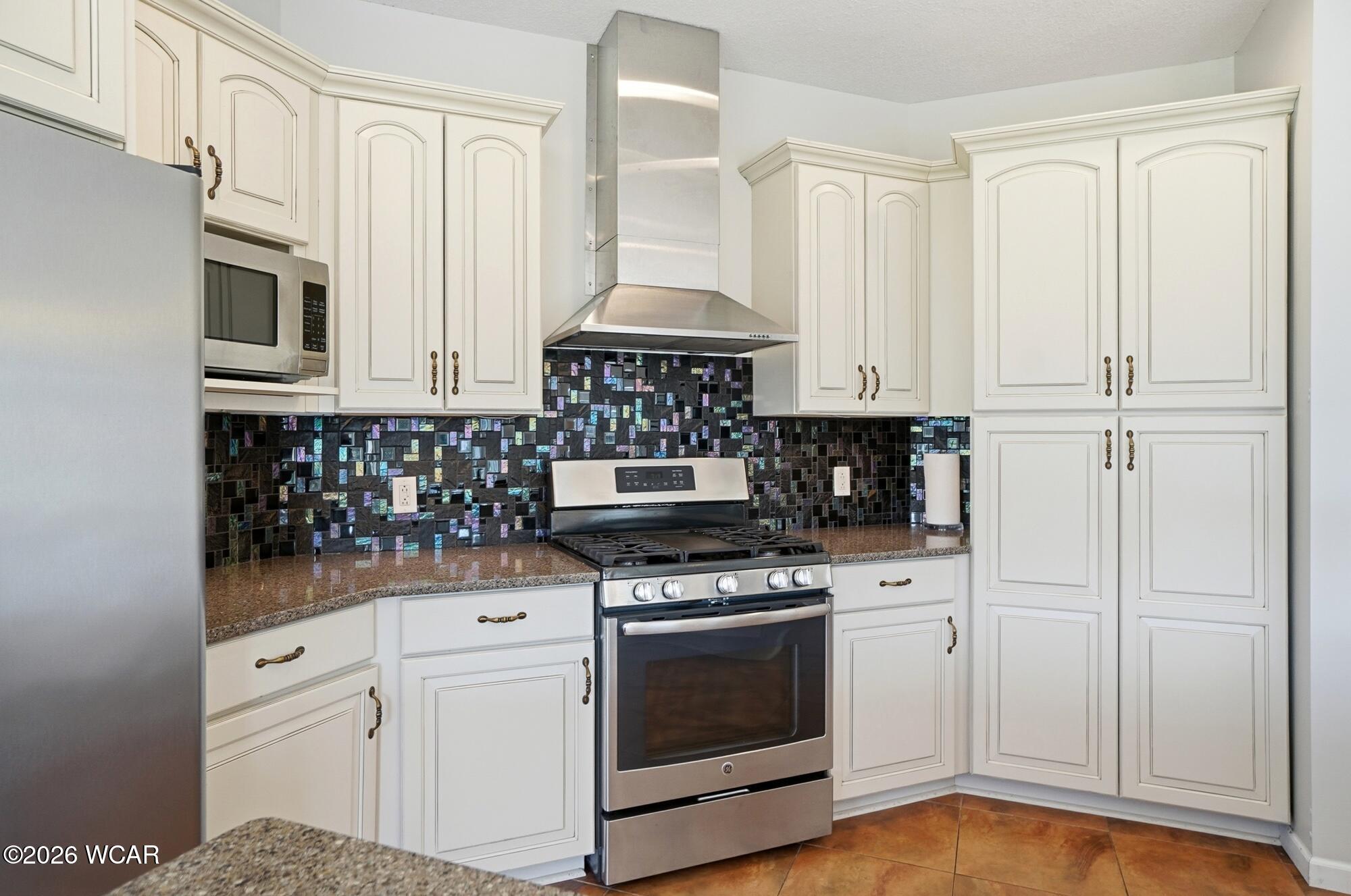 461 Riverbend Drive, Bluffton, Ohio