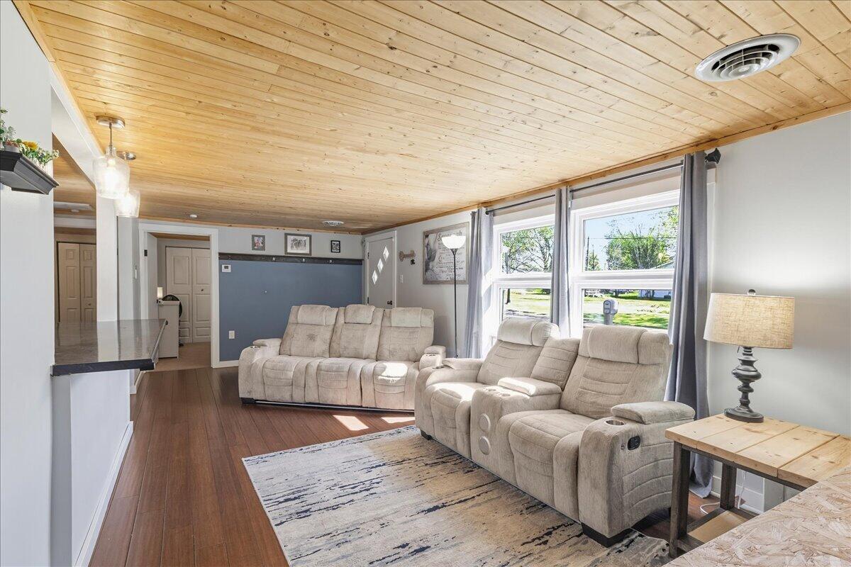 11223 Kootenay Path, Lakeview, Ohio 43331