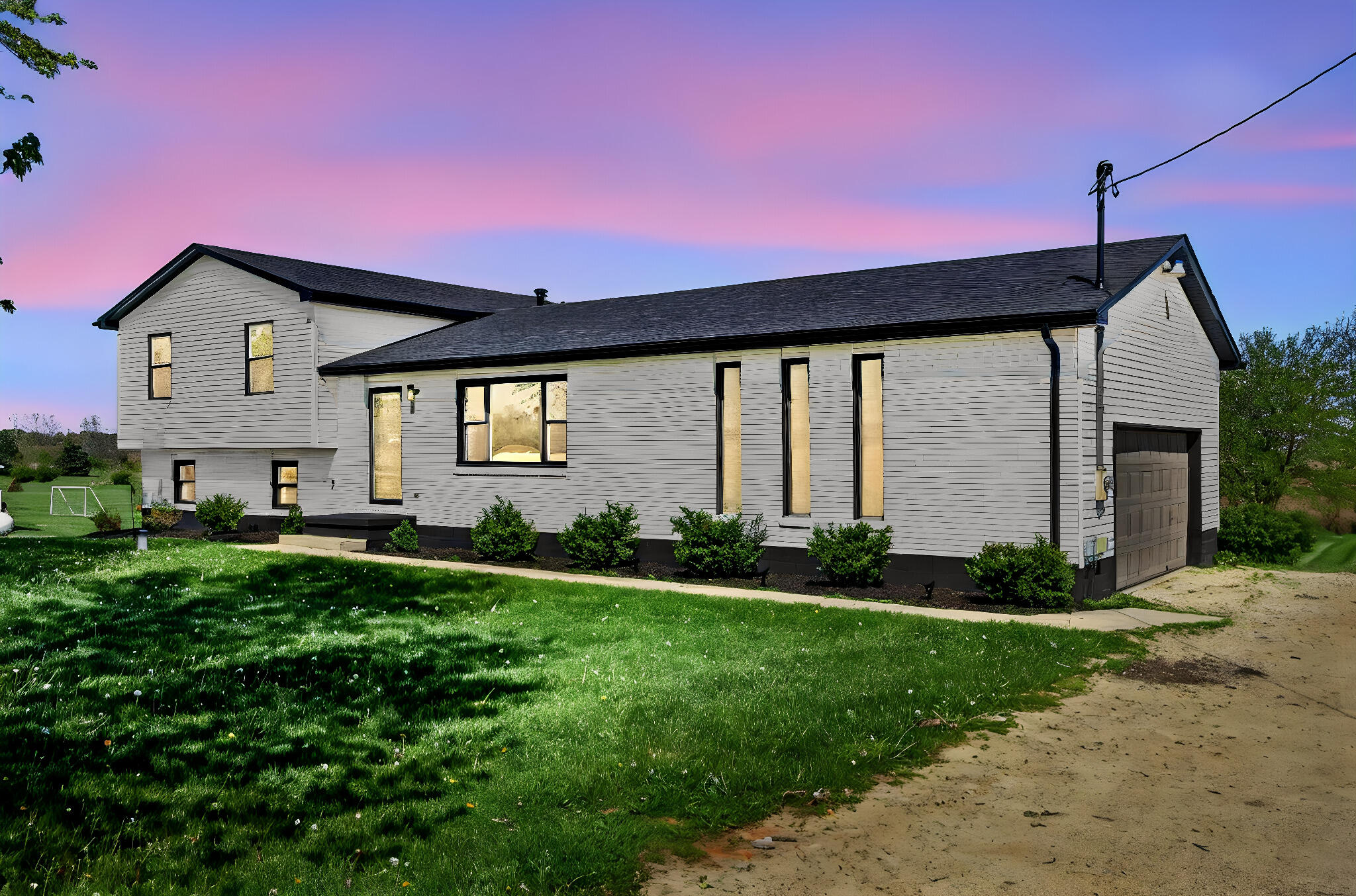 2430 Myers Road, Springfield, Ohio 45502