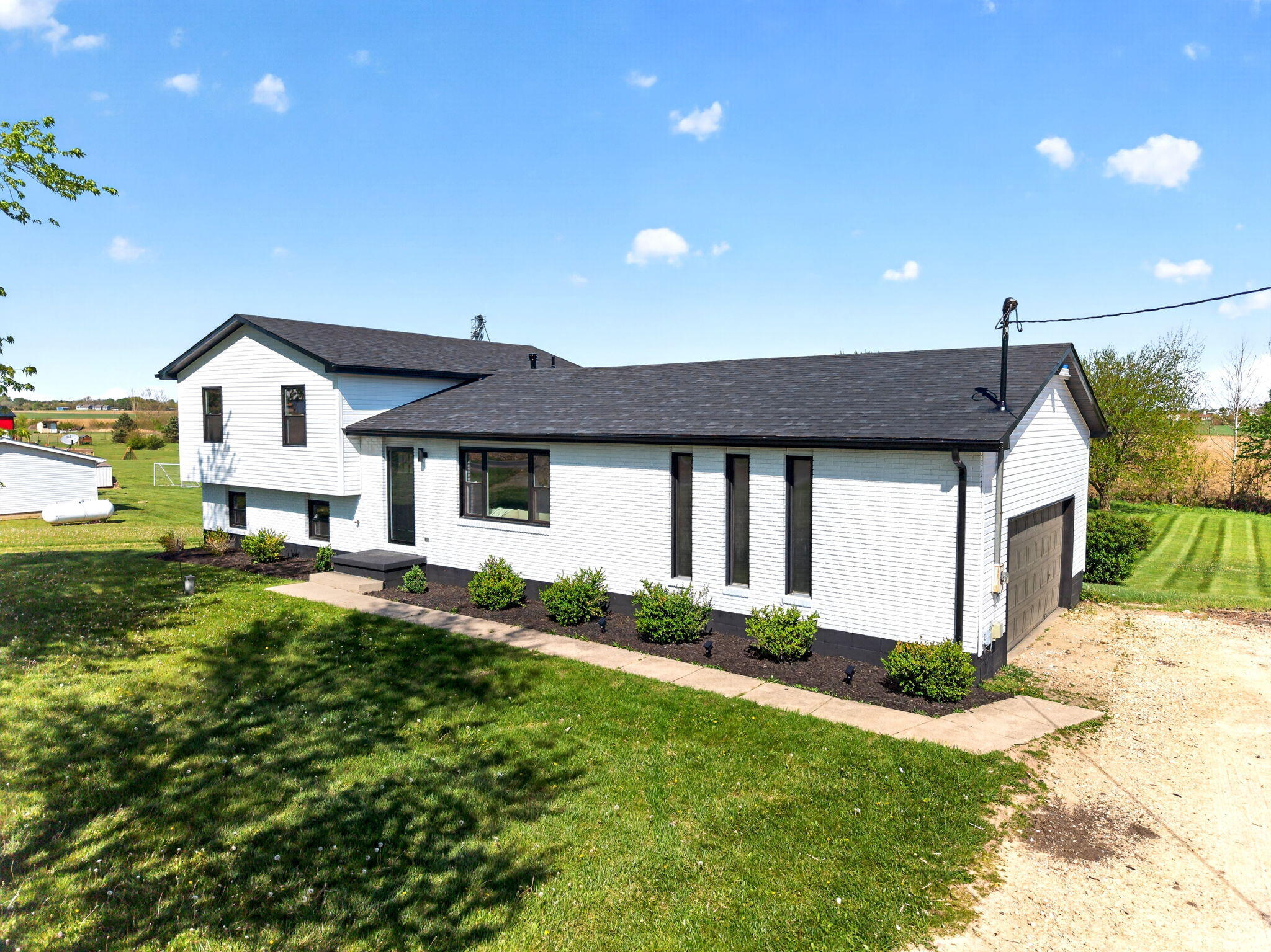 2430 Myers Road, Springfield, Ohio 45502