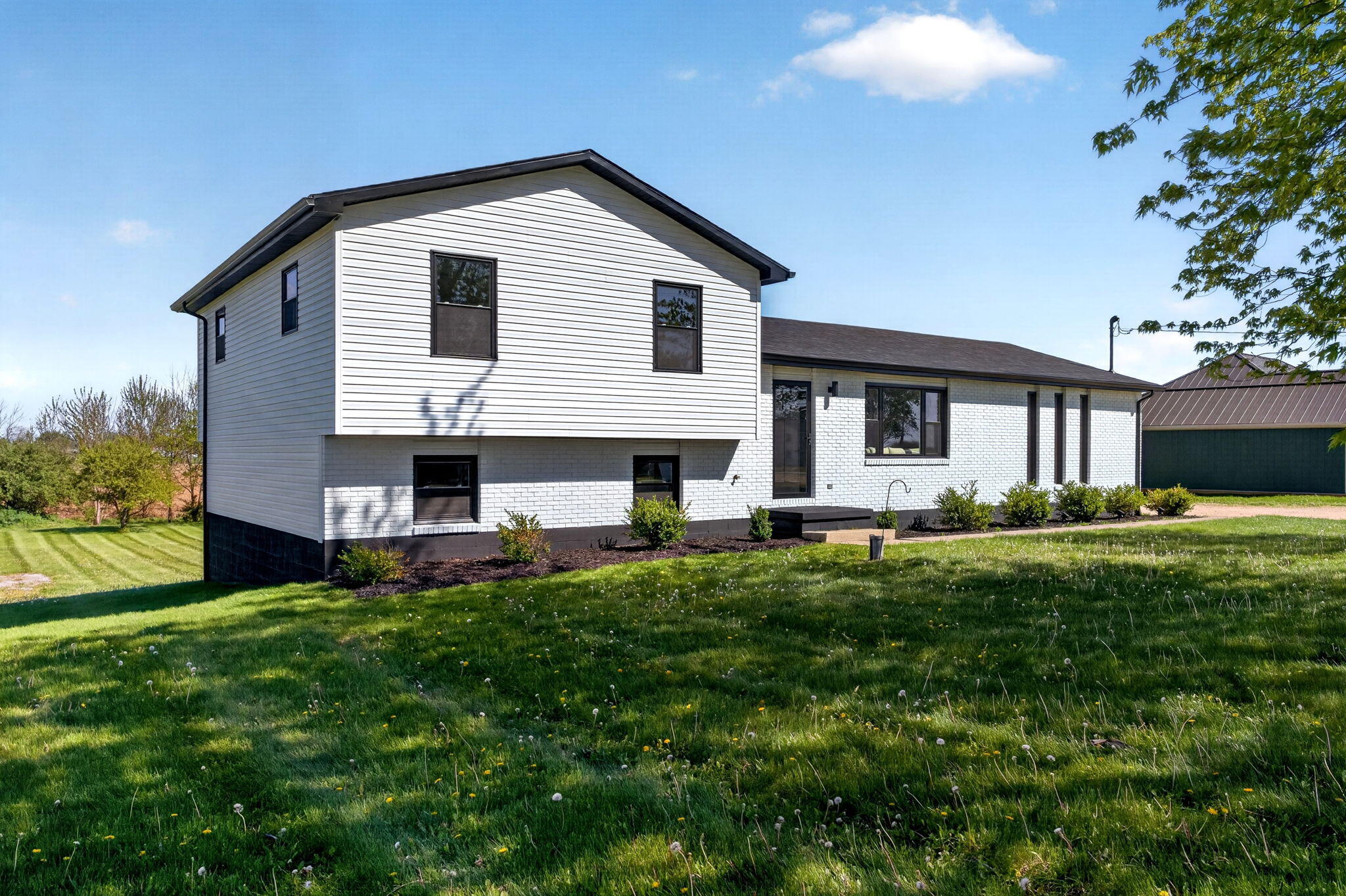 2430 Myers Road, Springfield, Ohio 45502