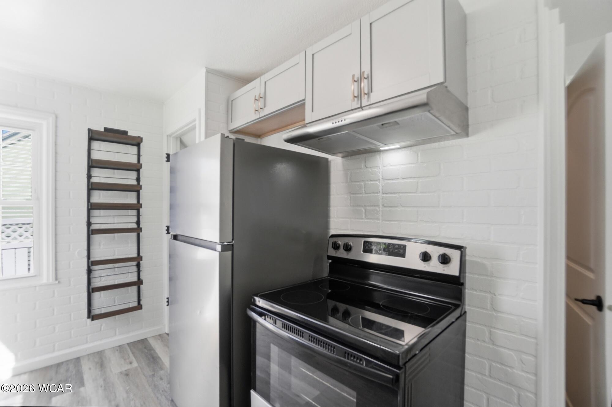 2011 Wayne Street, Lima, Ohio