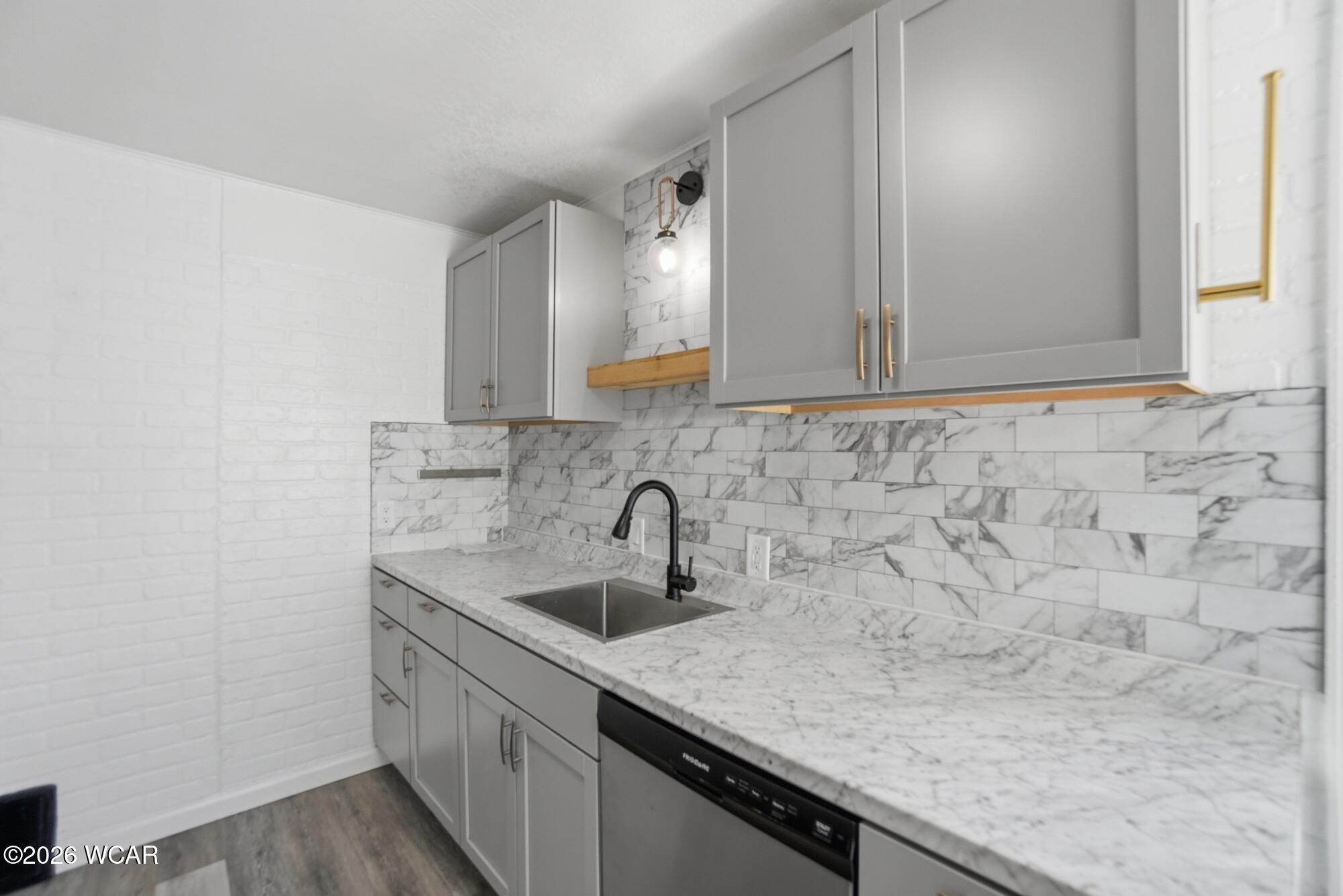 2011 Wayne Street, Lima, Ohio