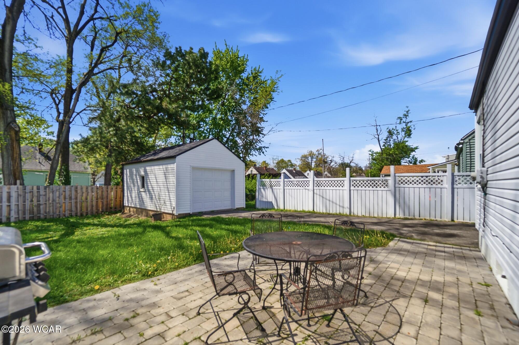 2011 Wayne Street, Lima, Ohio