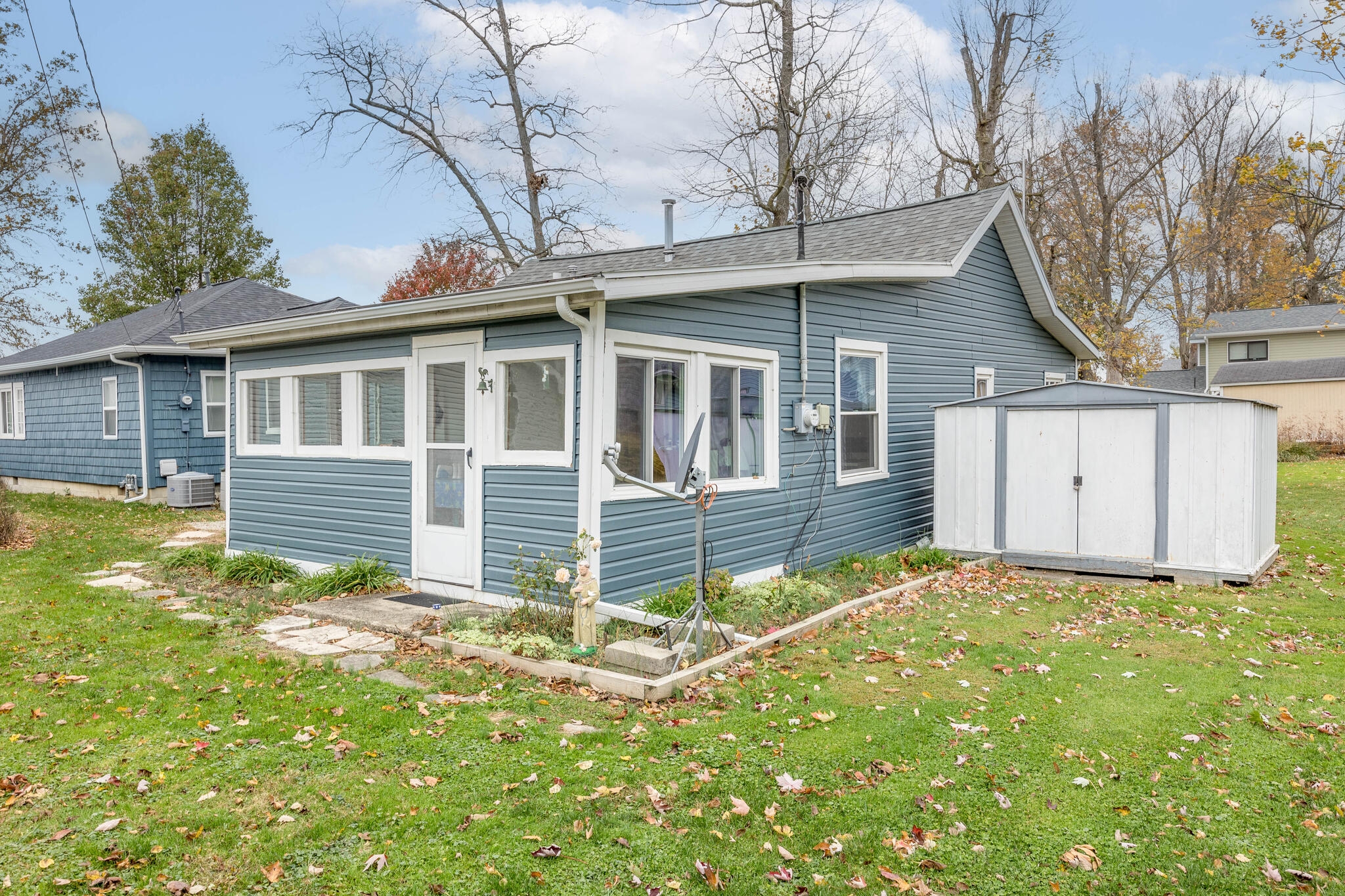 9622 Cottage Grove Avenue, Lakeview, Ohio 43331