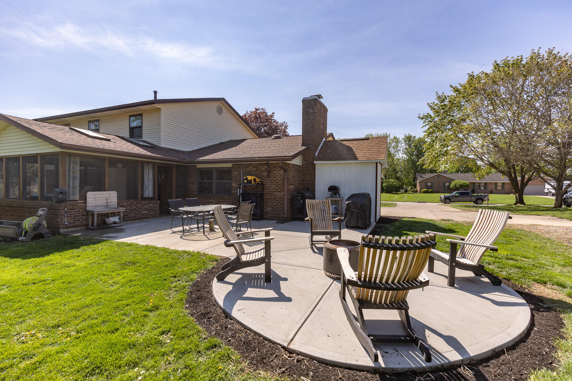 1675 Laurel Creek Drive, Troy, Ohio 45373