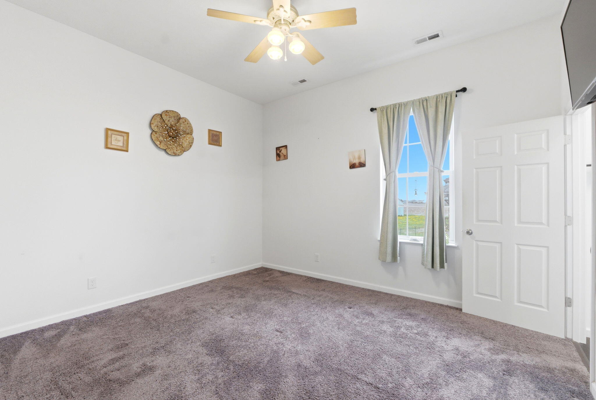 2970 Old US Highway 40, London, Ohio 43140