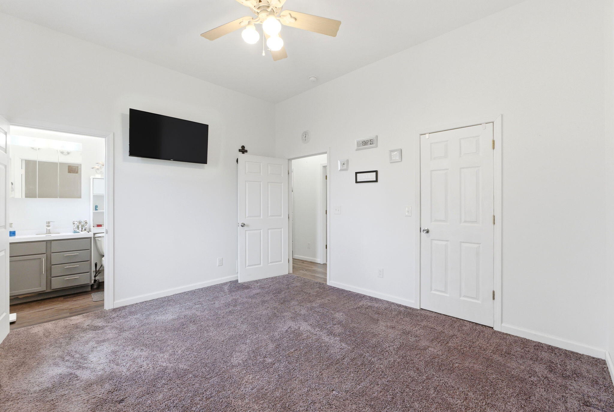 2970 Old US Highway 40, London, Ohio 43140