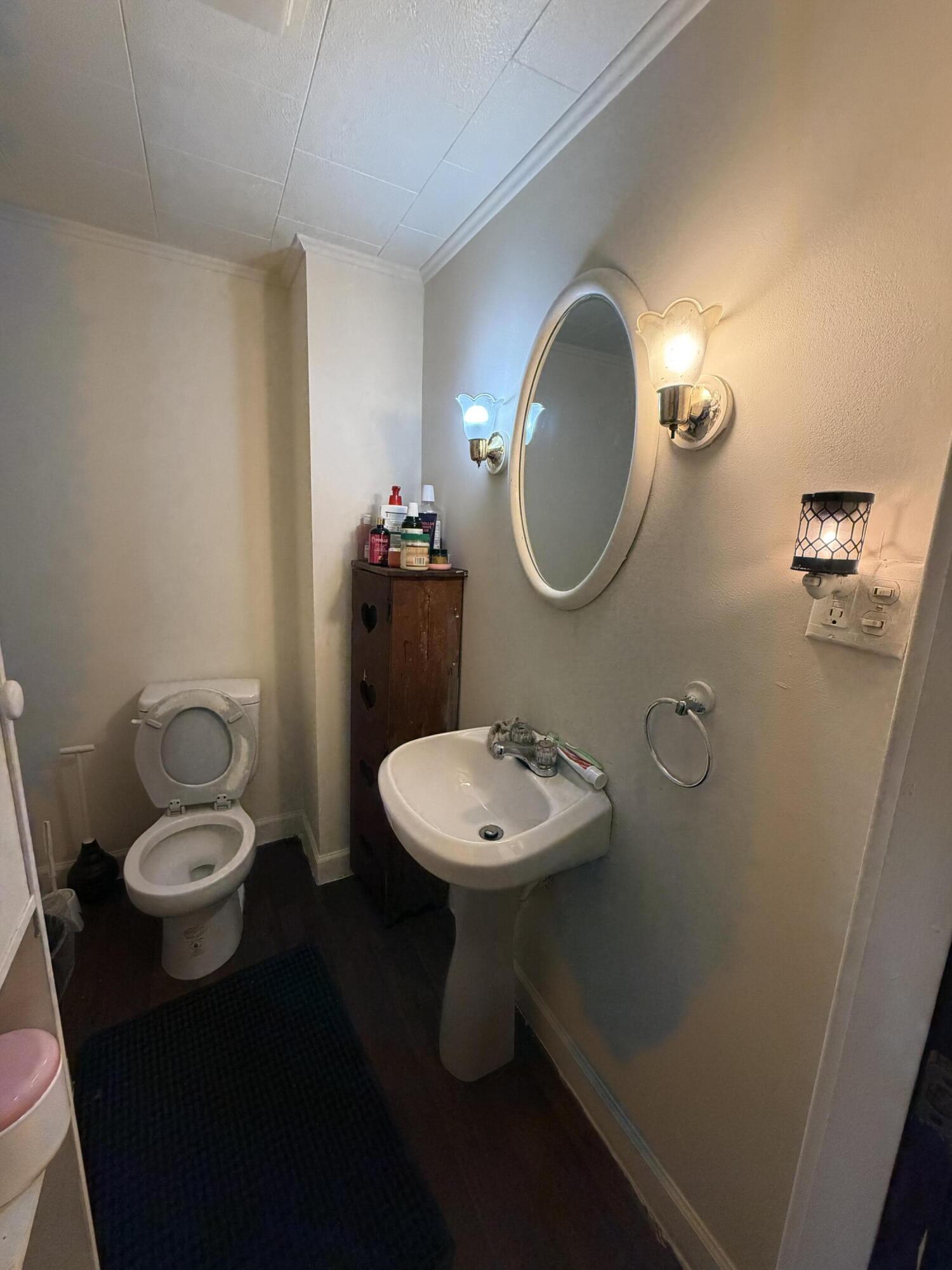 215 Livingston Street, Celina, Ohio 45822