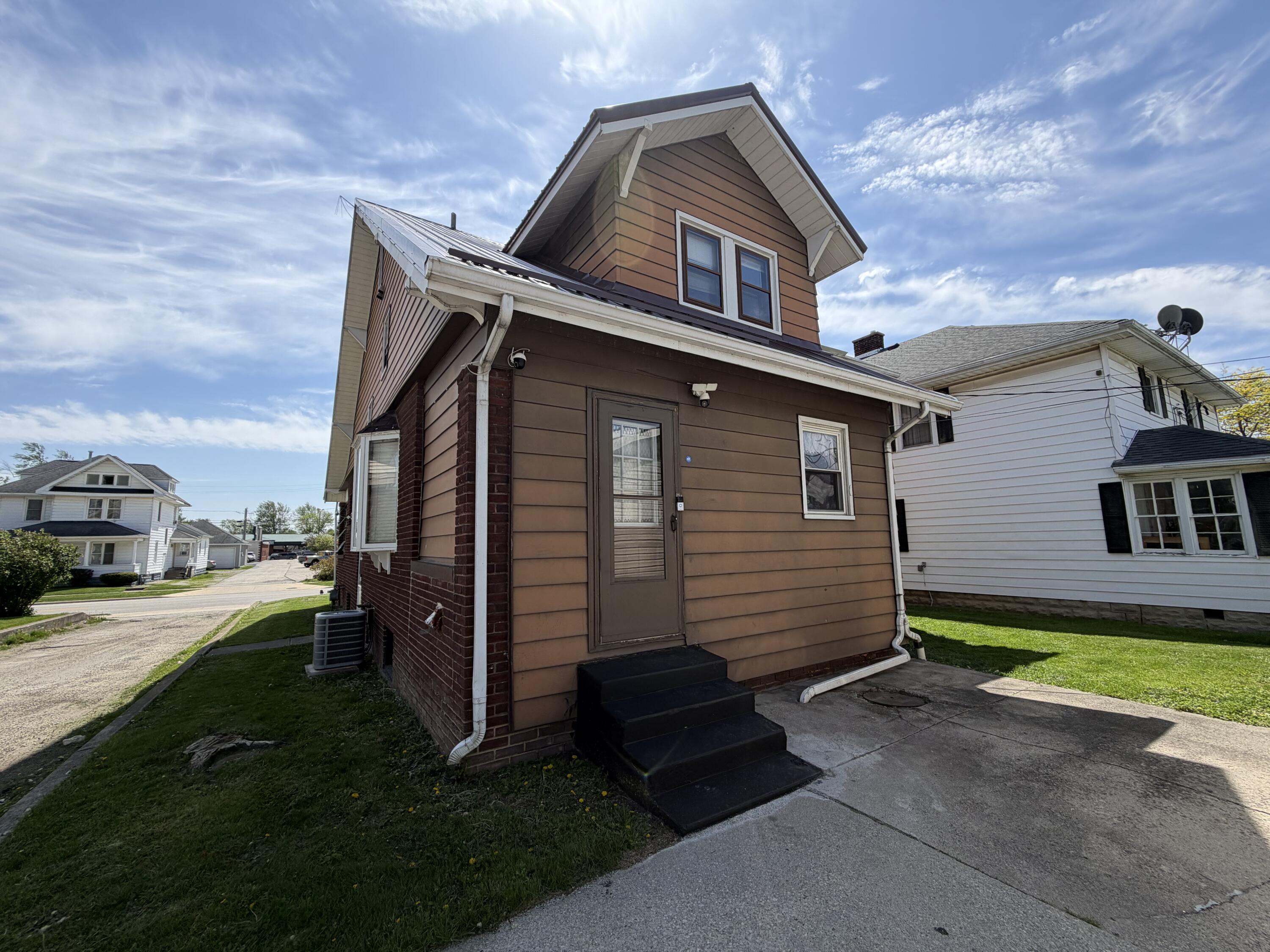 215 Livingston Street, Celina, Ohio 45822