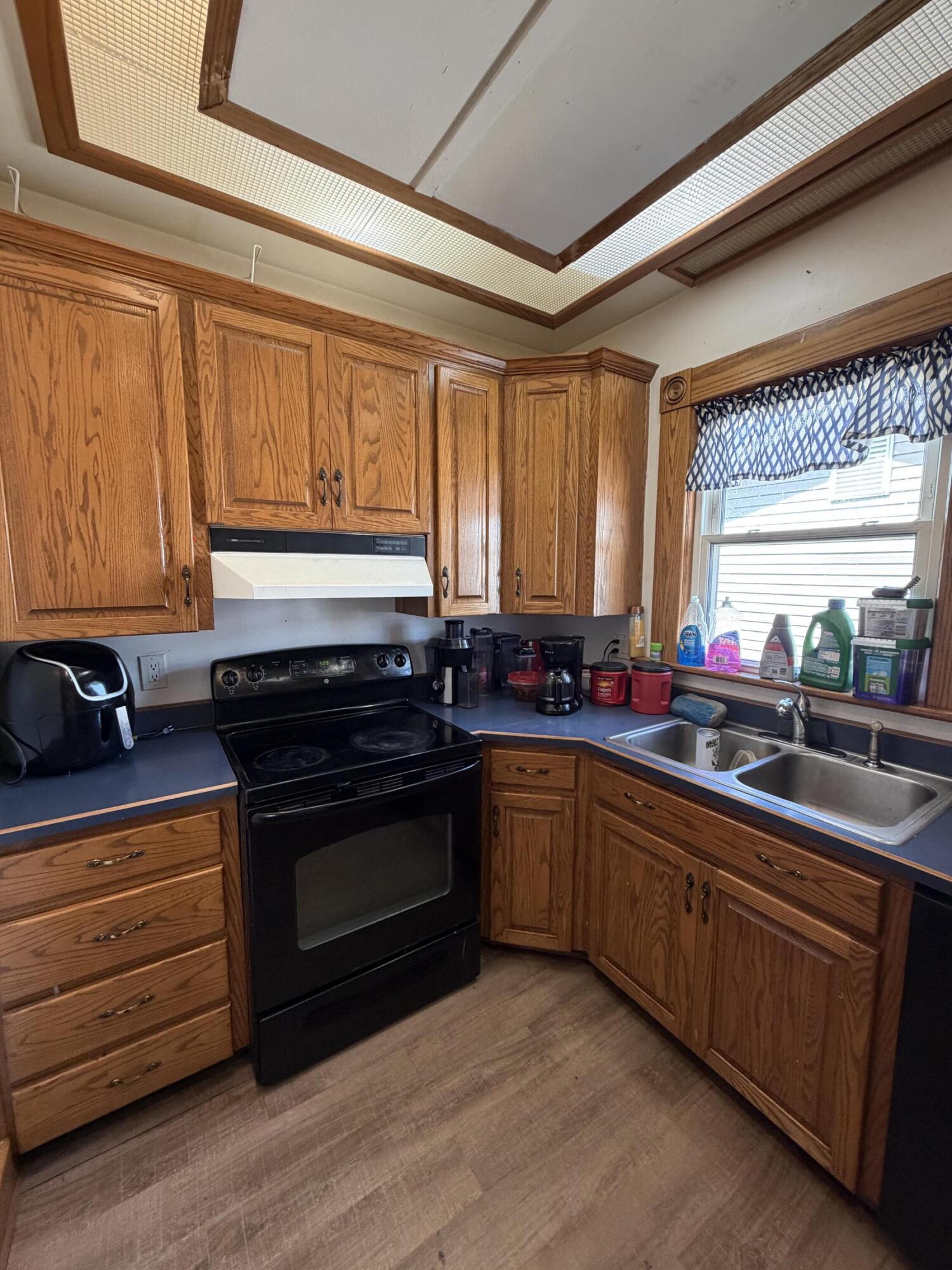 215 Livingston Street, Celina, Ohio 45822