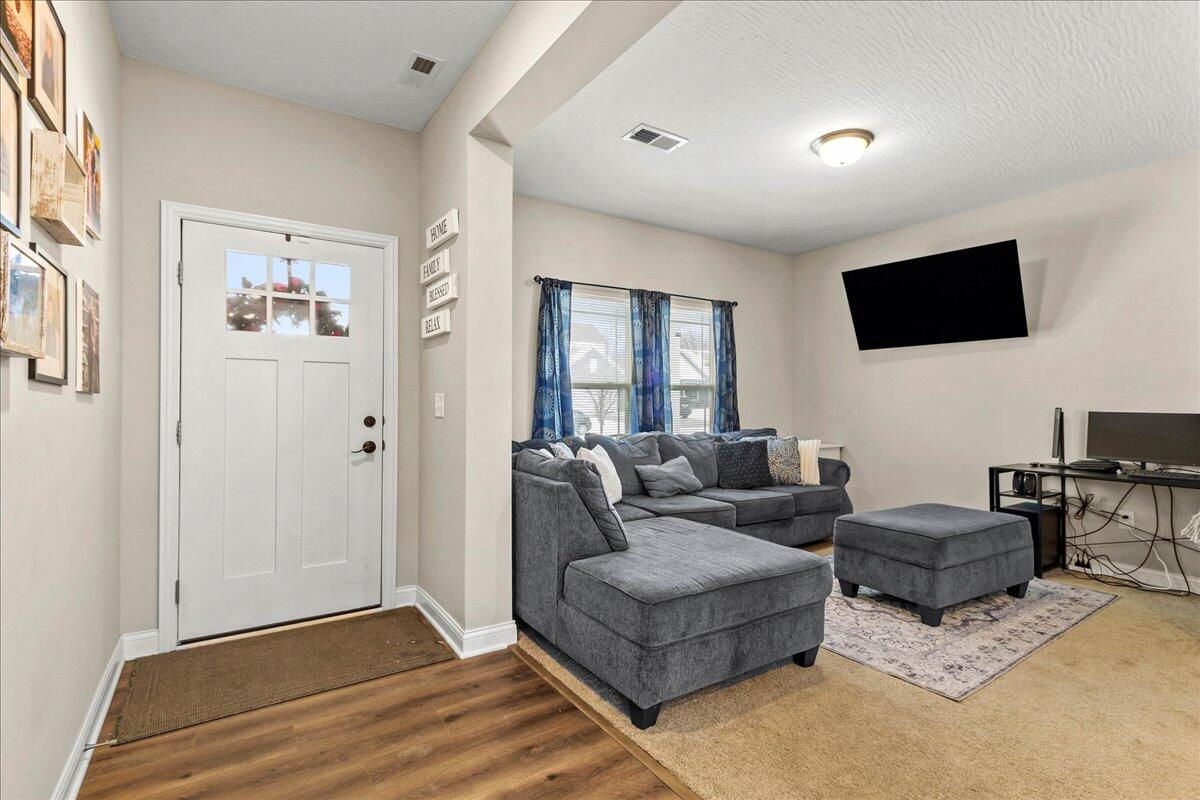 1604 Raymond Avenue, Bellefontaine, Ohio 43311