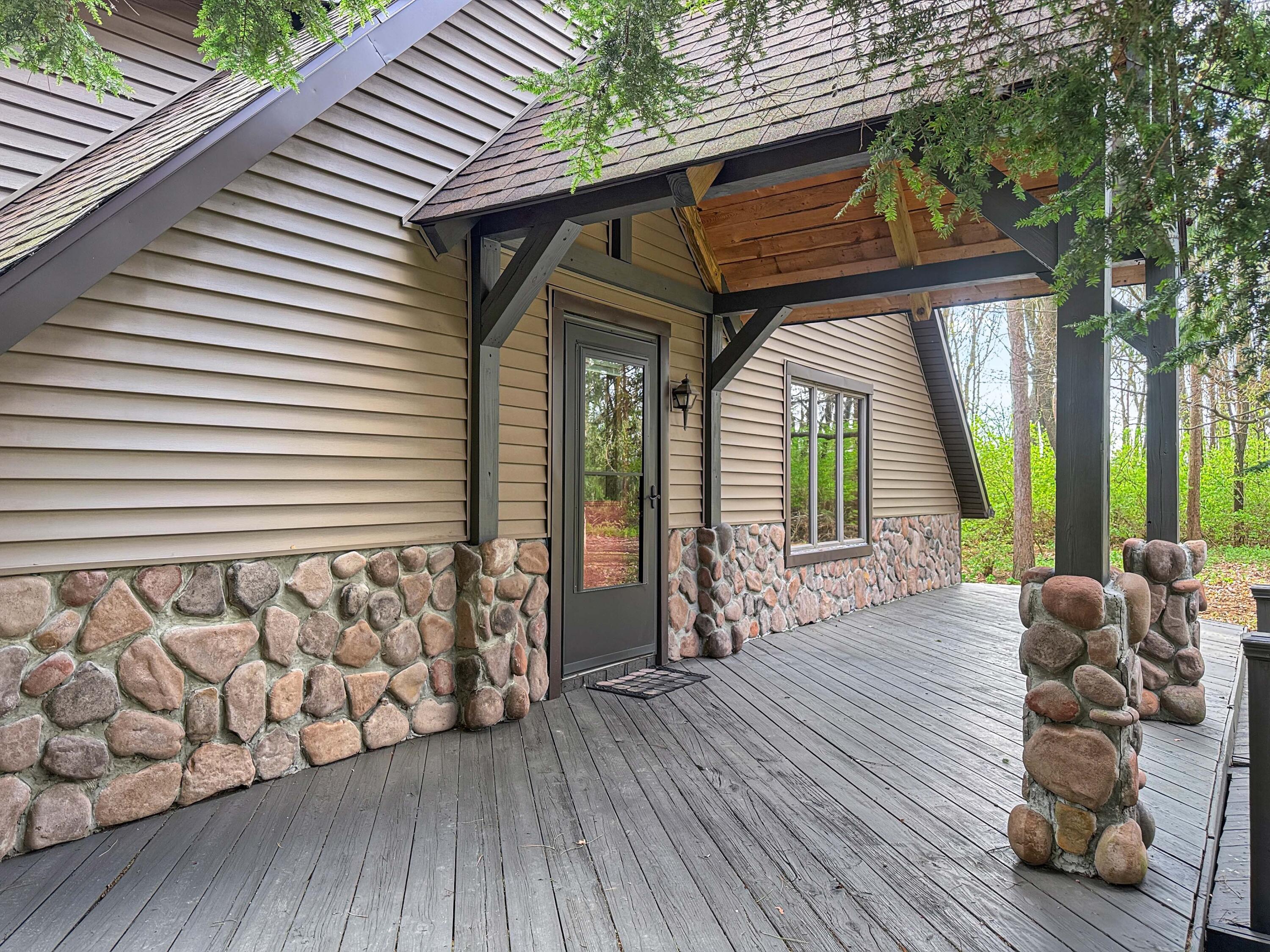 1518 Childrens Home Road, Urbana, Ohio 43078