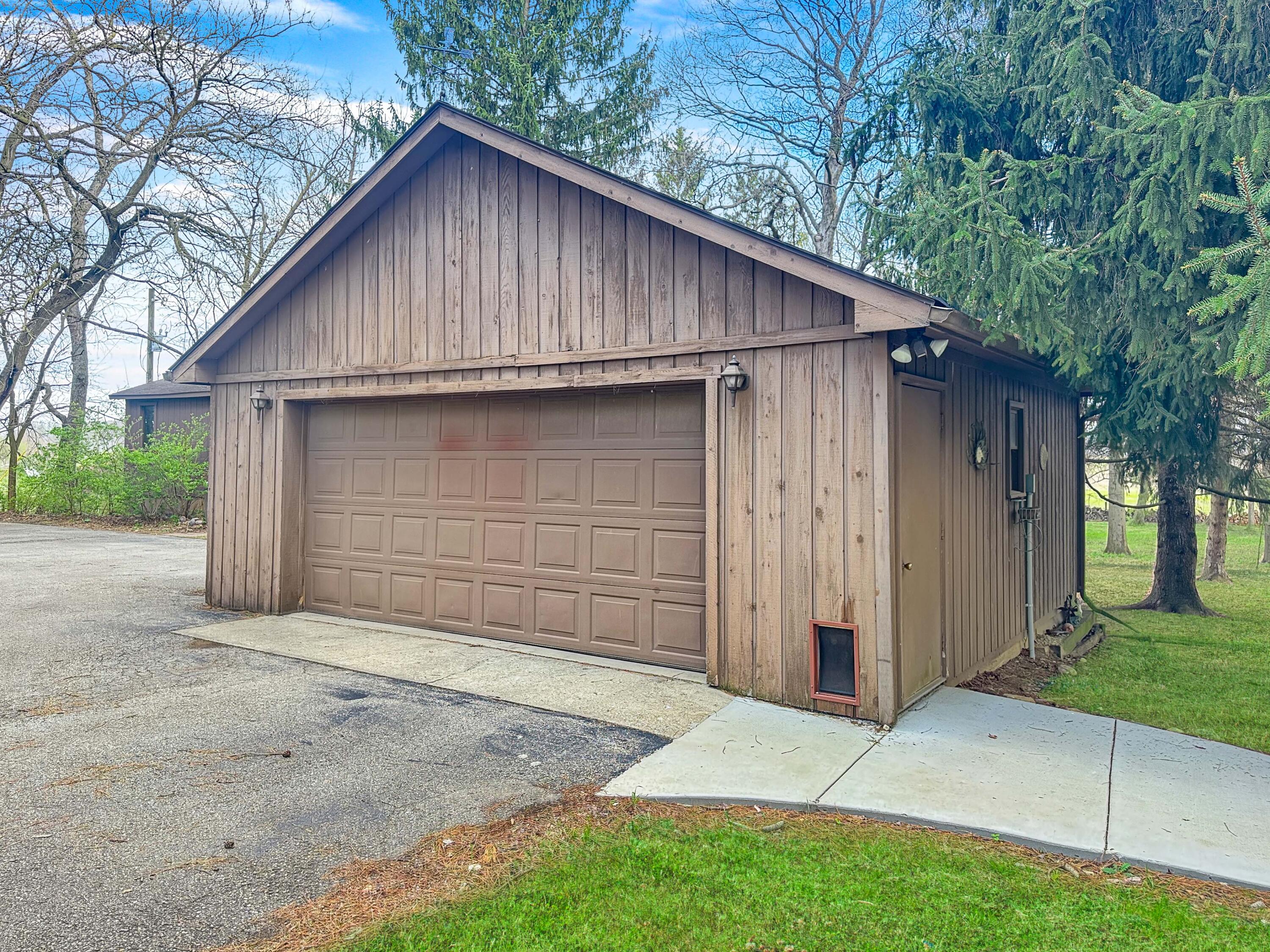 1518 Childrens Home Road, Urbana, Ohio 43078