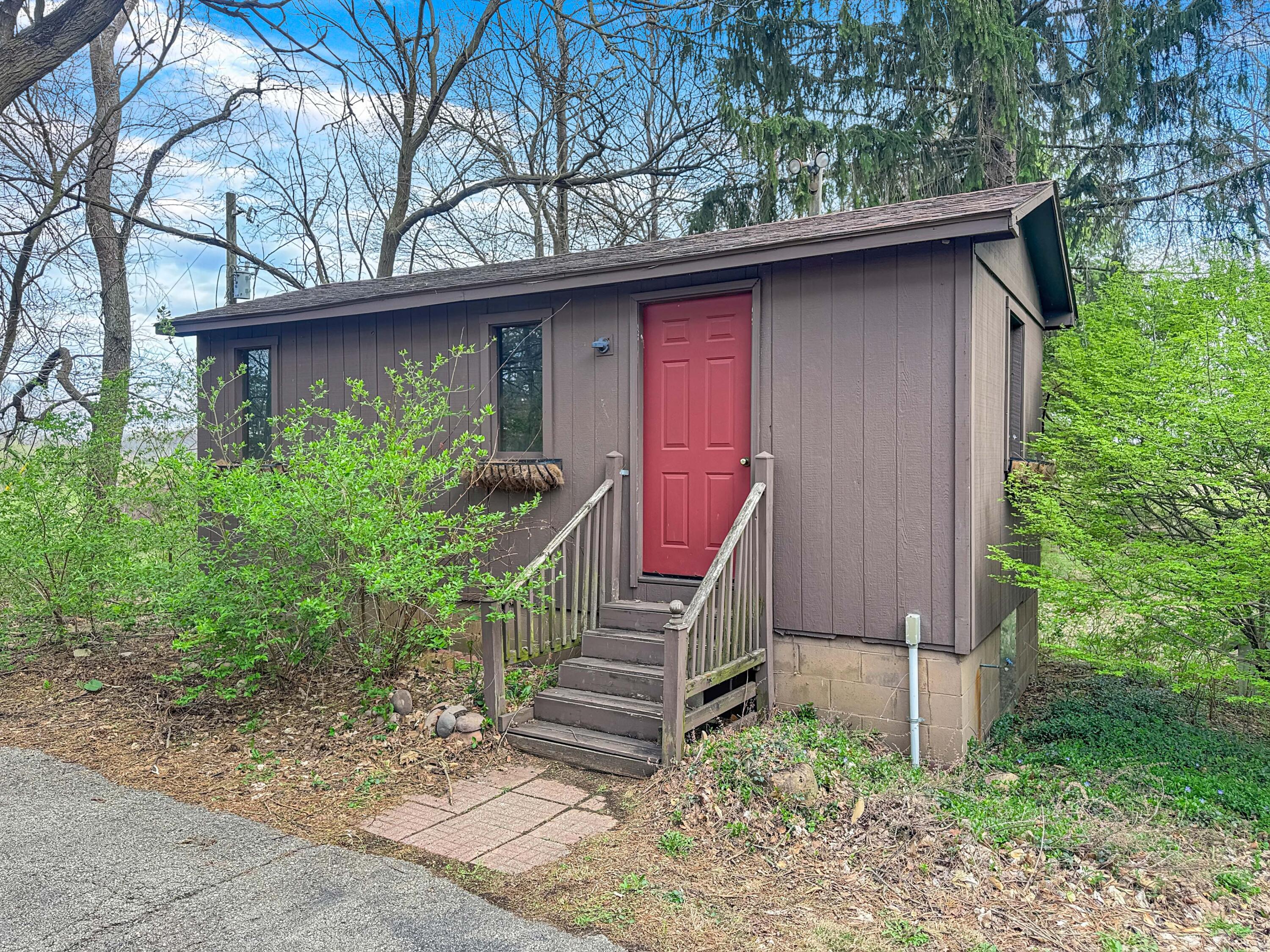 1518 Childrens Home Road, Urbana, Ohio 43078