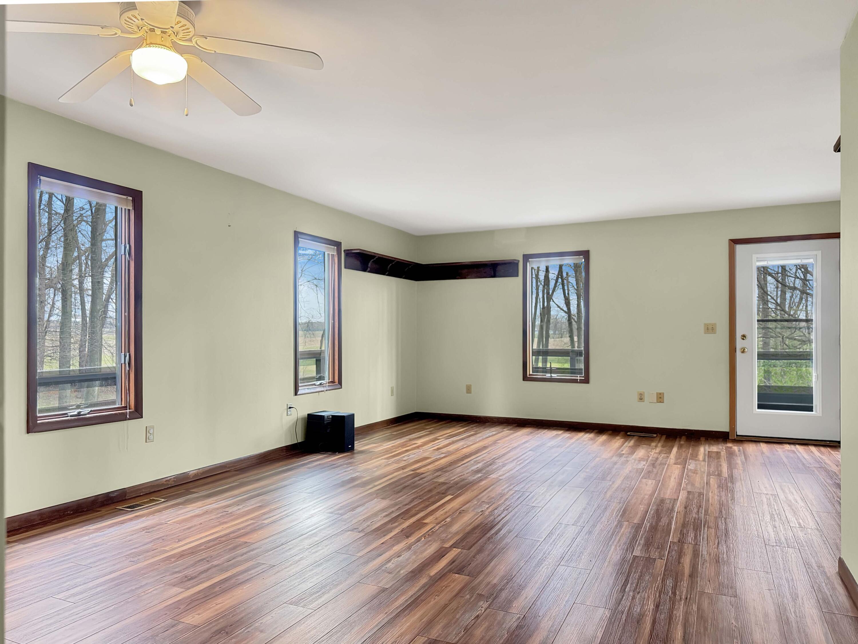 1518 Childrens Home Road, Urbana, Ohio 43078