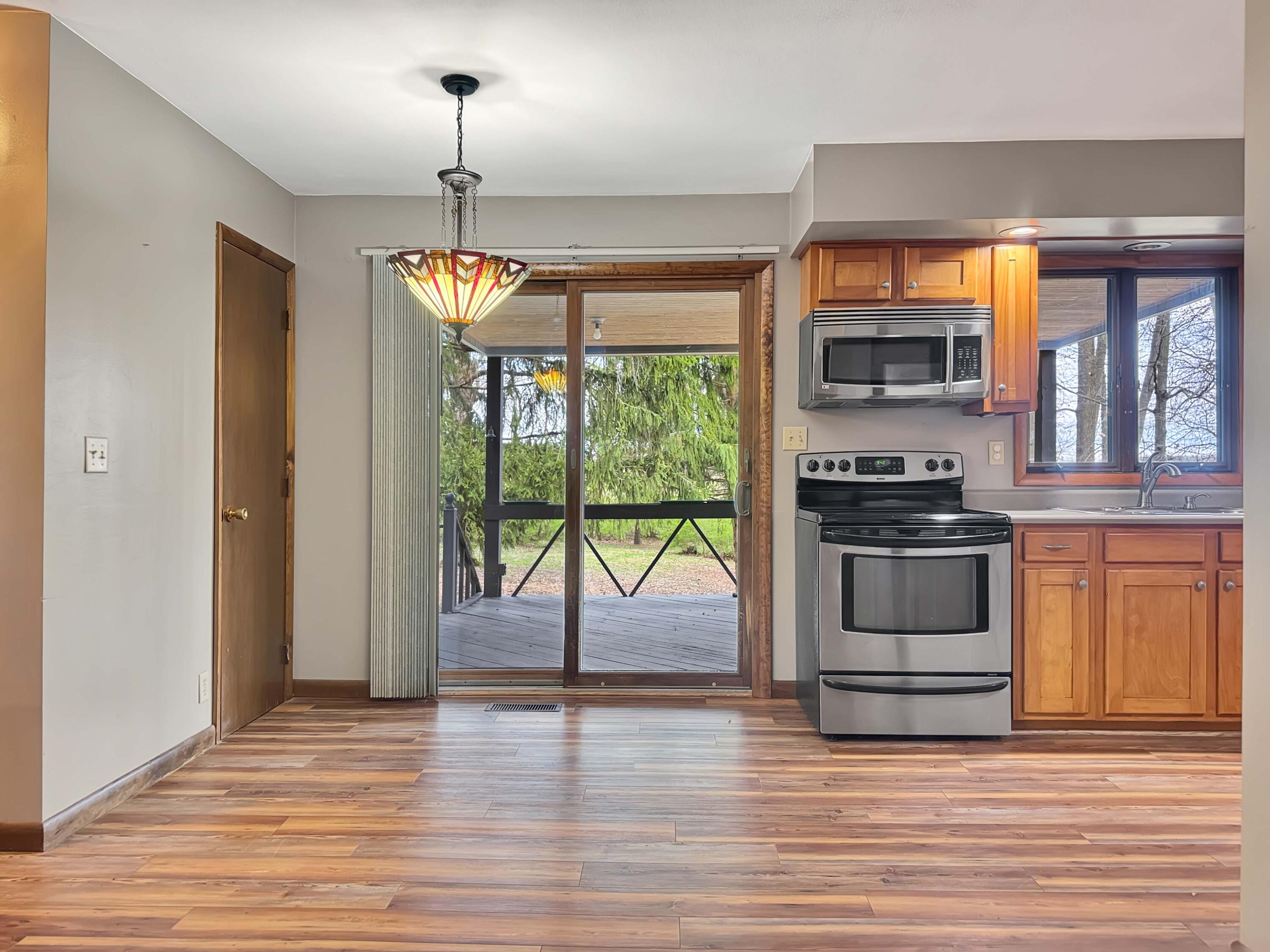 1518 Childrens Home Road, Urbana, Ohio 43078