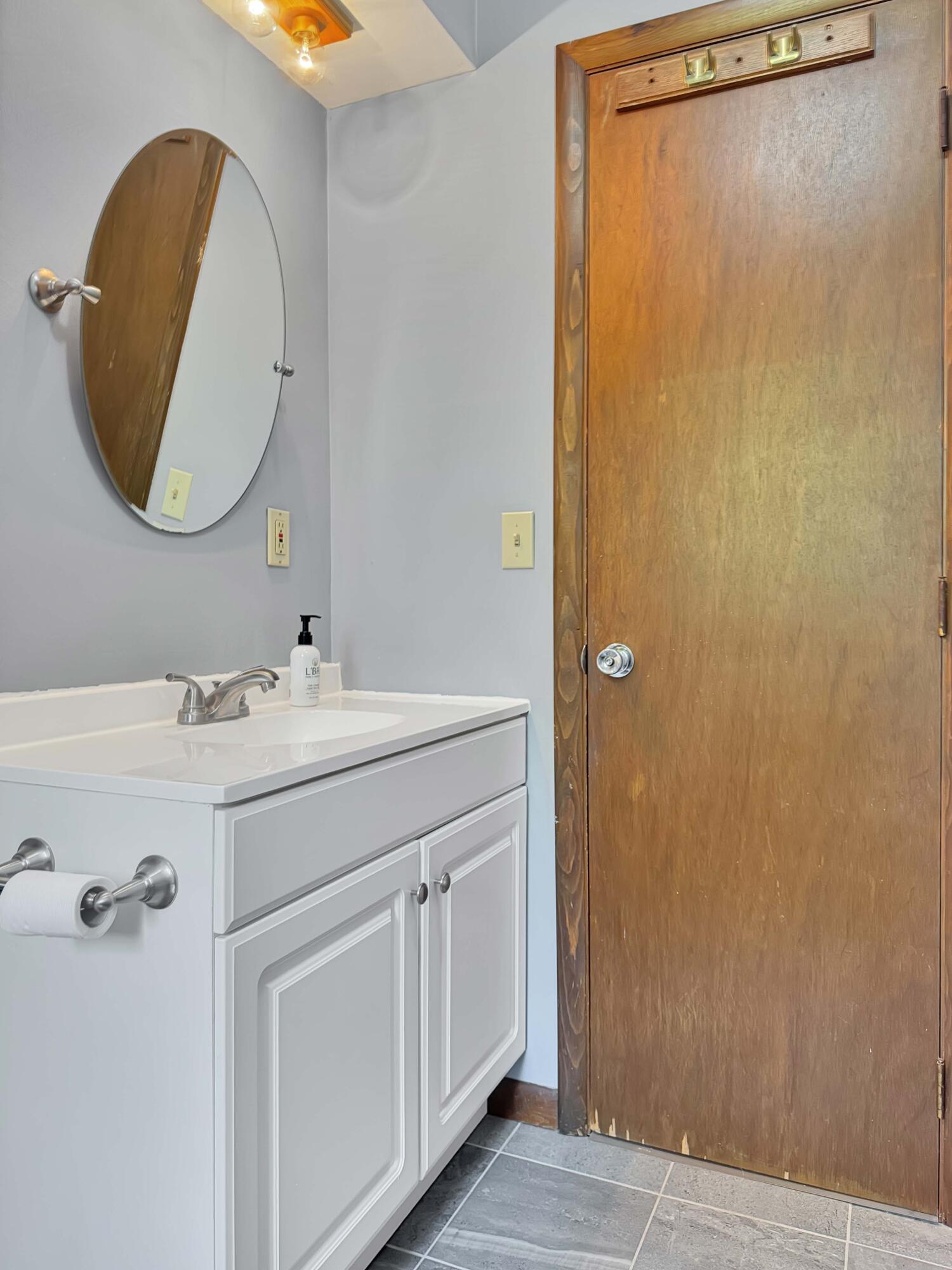 1518 Childrens Home Road, Urbana, Ohio 43078