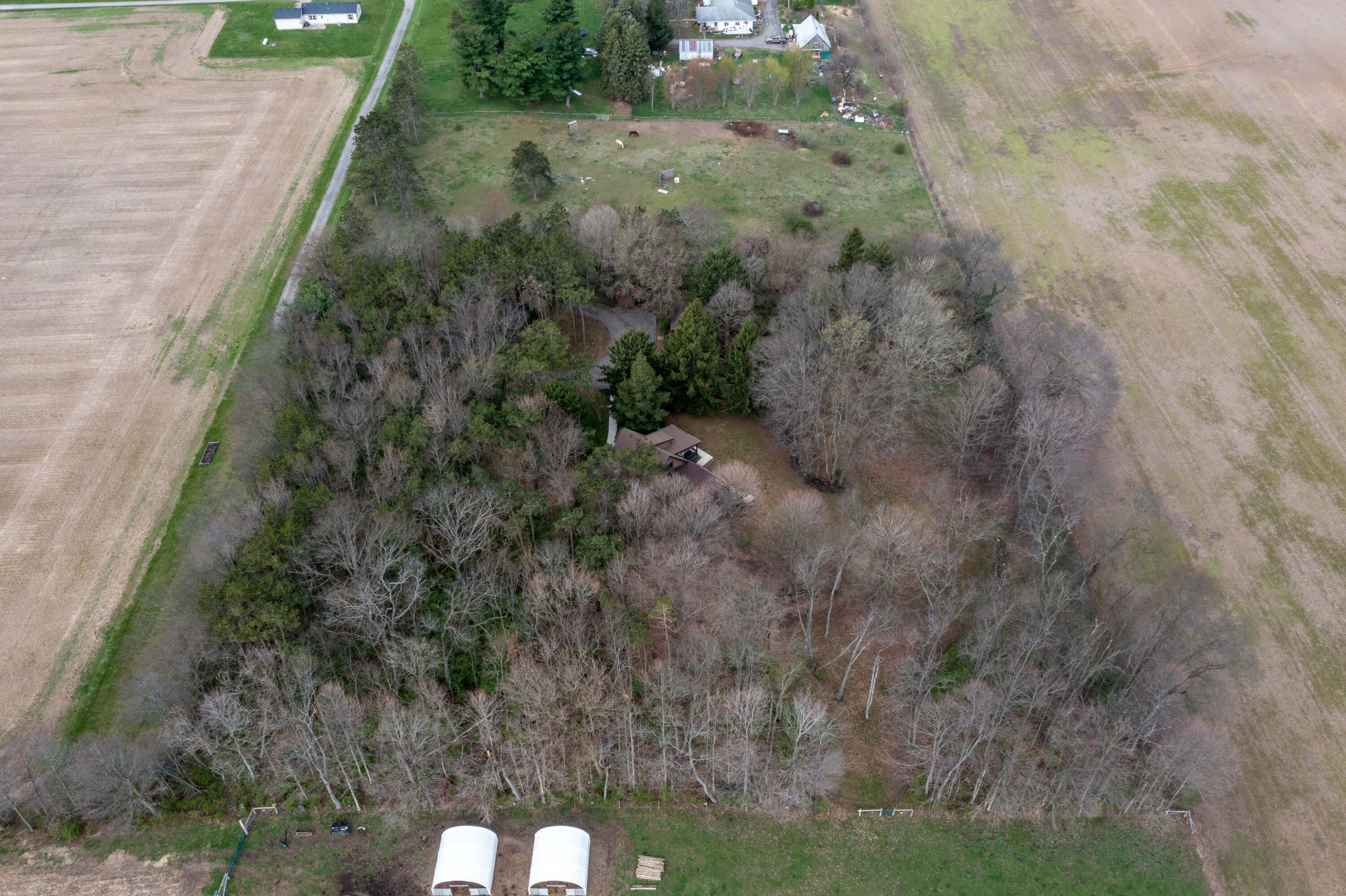 1518 Childrens Home Road, Urbana, Ohio 43078