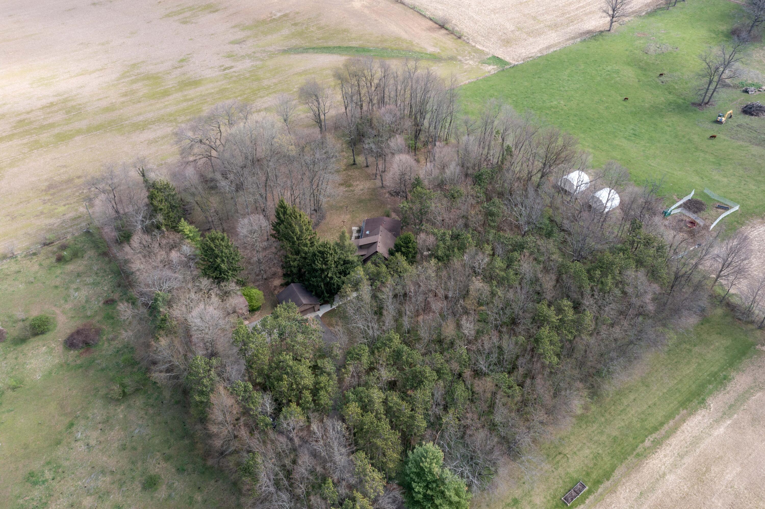 1518 Childrens Home Road, Urbana, Ohio 43078