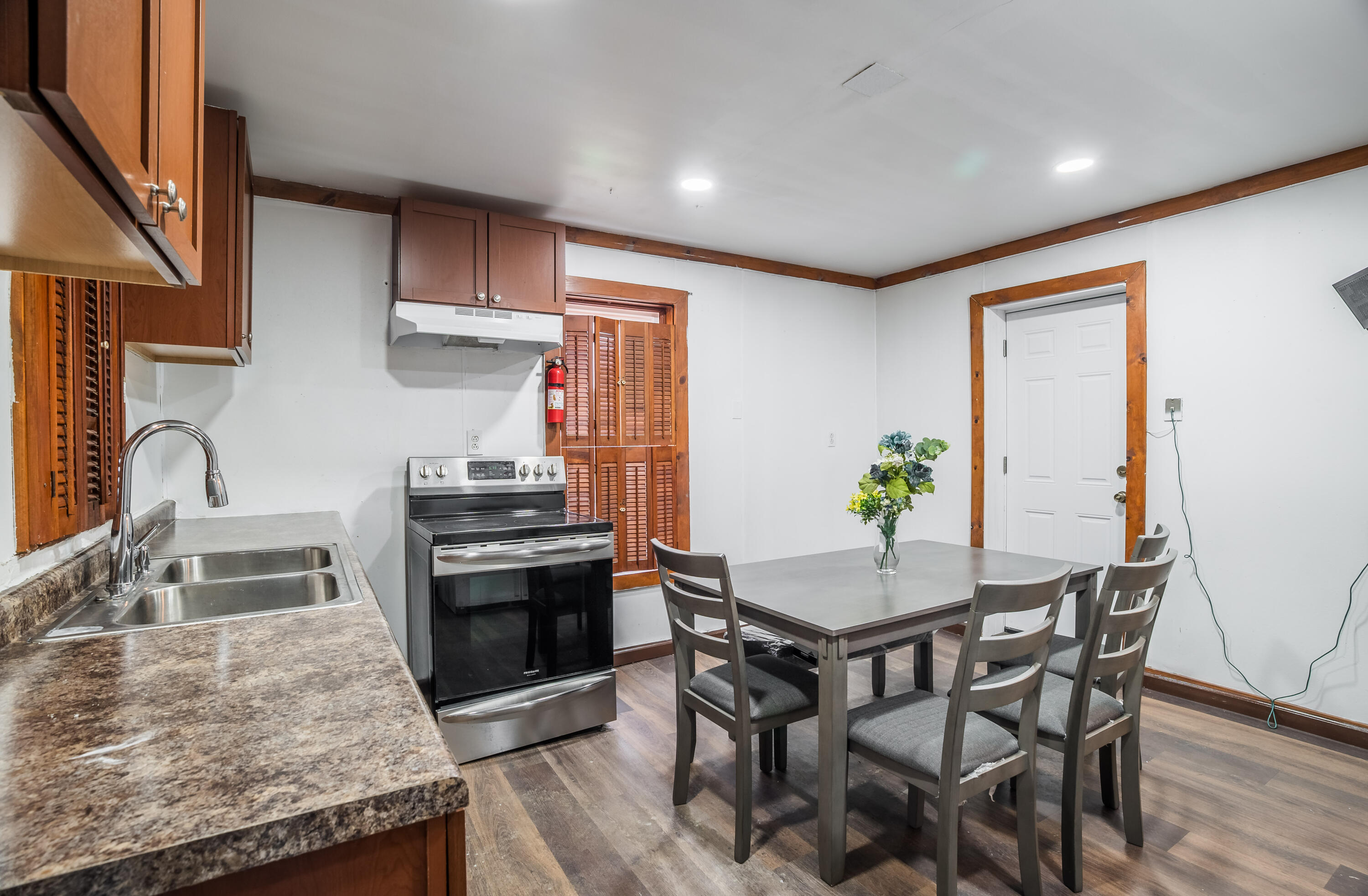 7959 State Route 571, Greenville, Ohio 45331