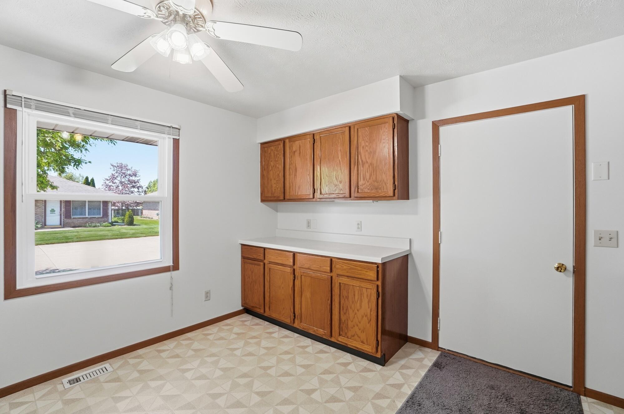 4898 Brannan Drive, Springfield, Ohio 45502