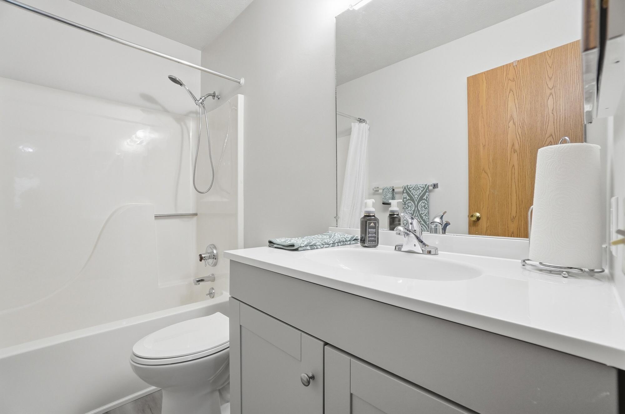 4898 Brannan Drive, Springfield, Ohio 45502