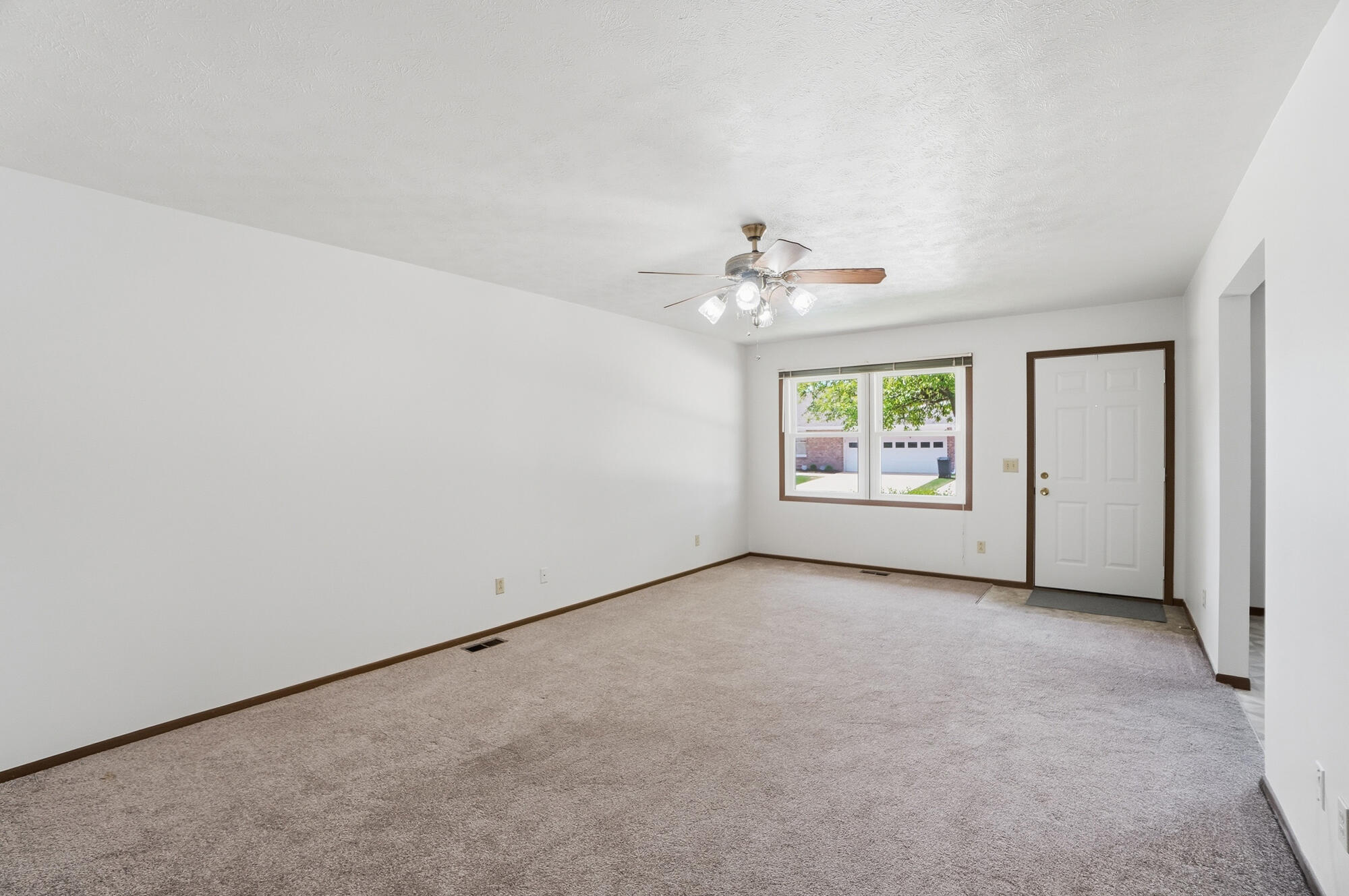 4898 Brannan Drive, Springfield, Ohio 45502