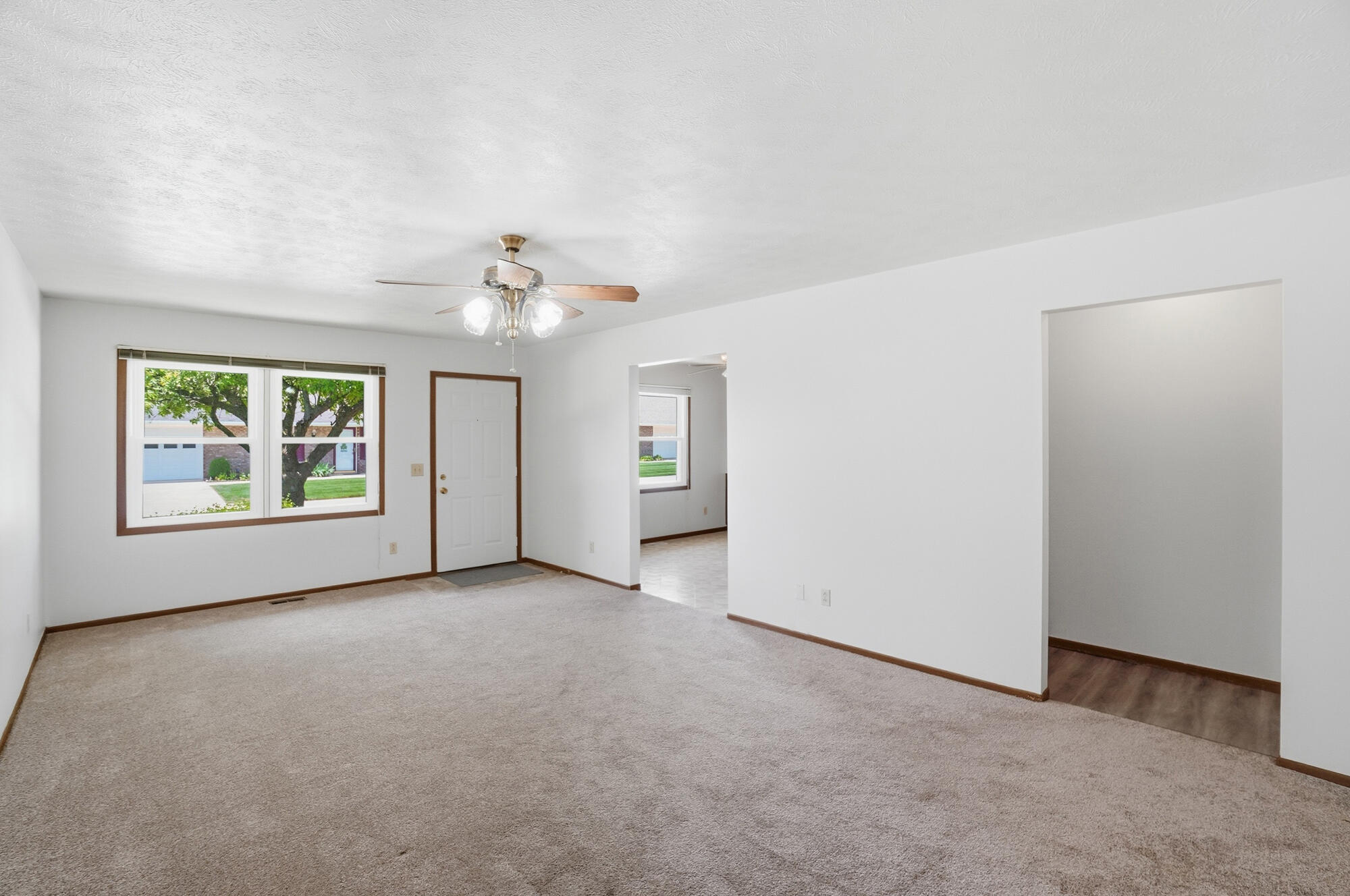 4898 Brannan Drive, Springfield, Ohio 45502