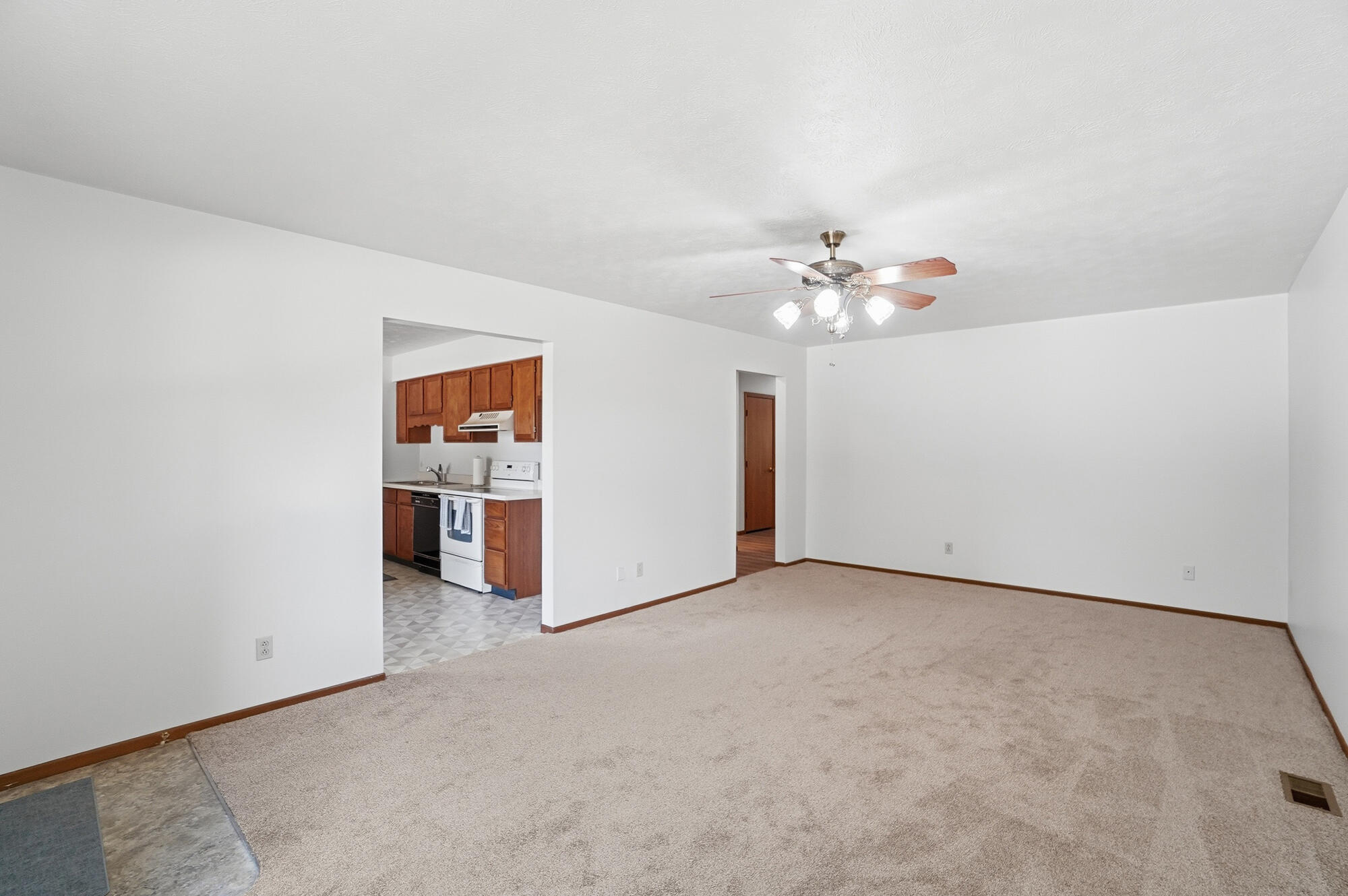 4898 Brannan Drive, Springfield, Ohio 45502