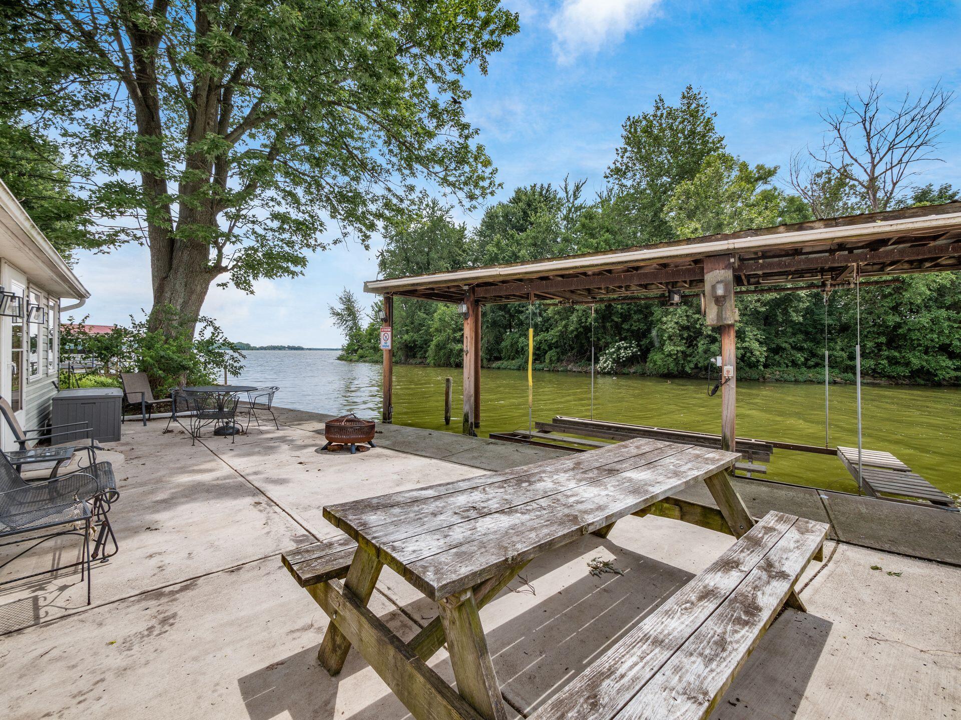 13906 Woll Drive, Lakeview, Ohio 43331