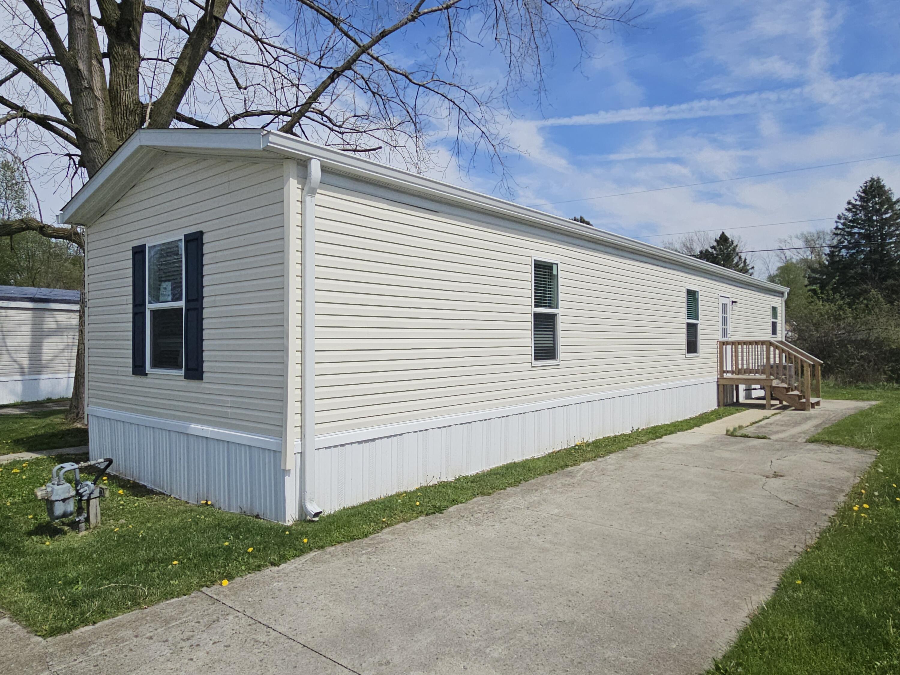 16098 State Route 235, Belle Center, Ohio 43310