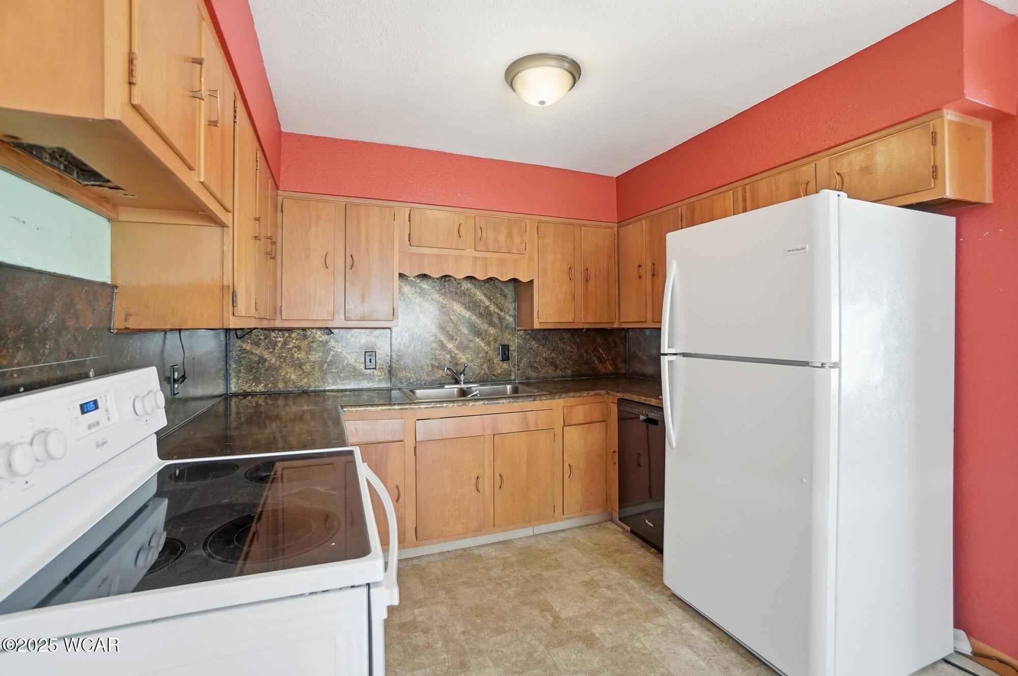 15044 Main Street, Venedocia, Ohio