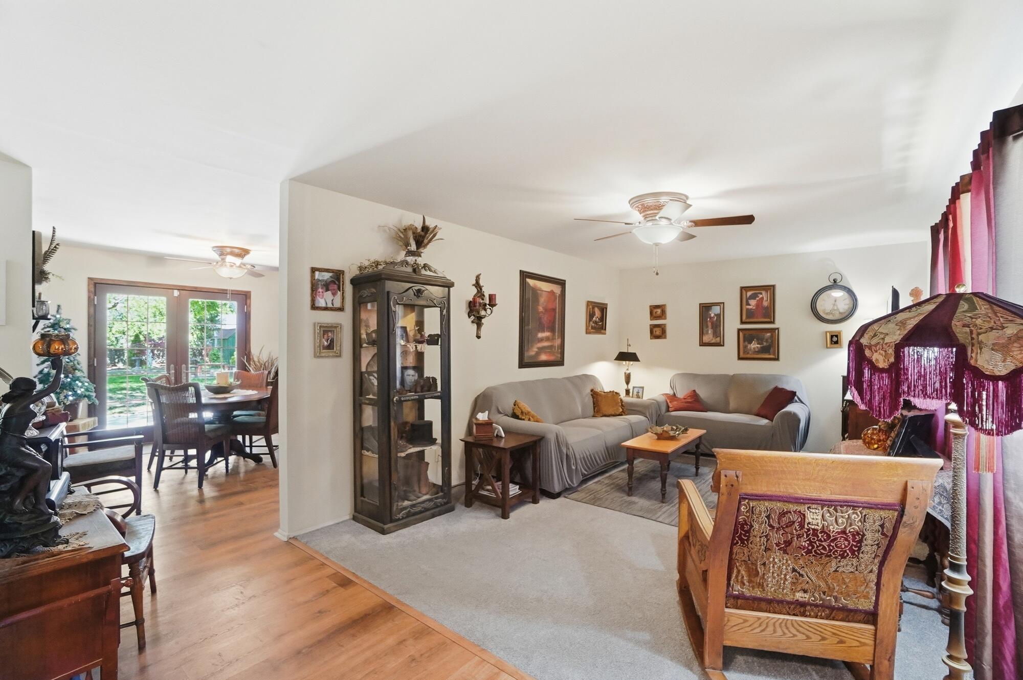 106 Sharon Drive, Piqua, Ohio 45356