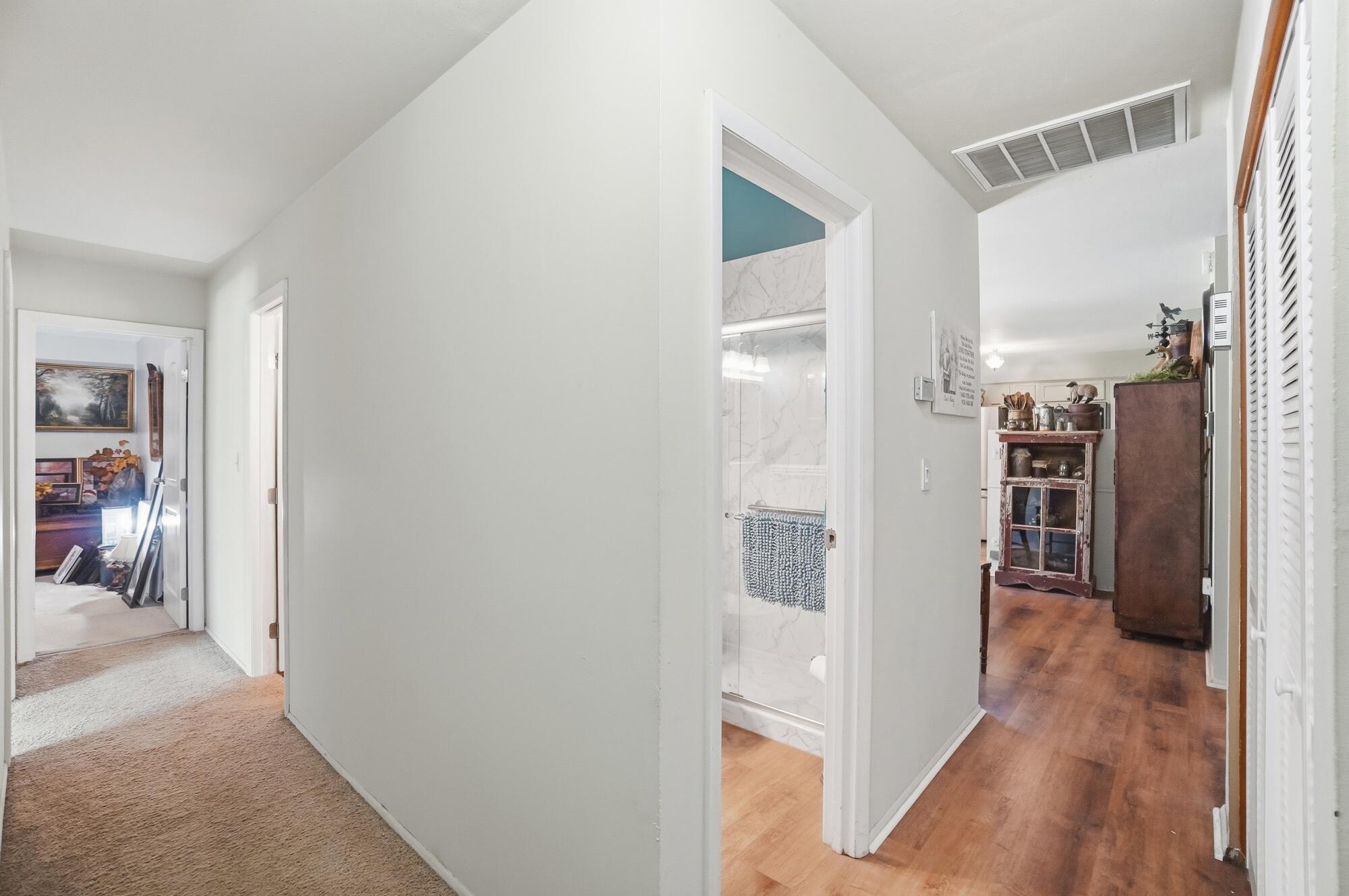 106 Sharon Drive, Piqua, Ohio 45356
