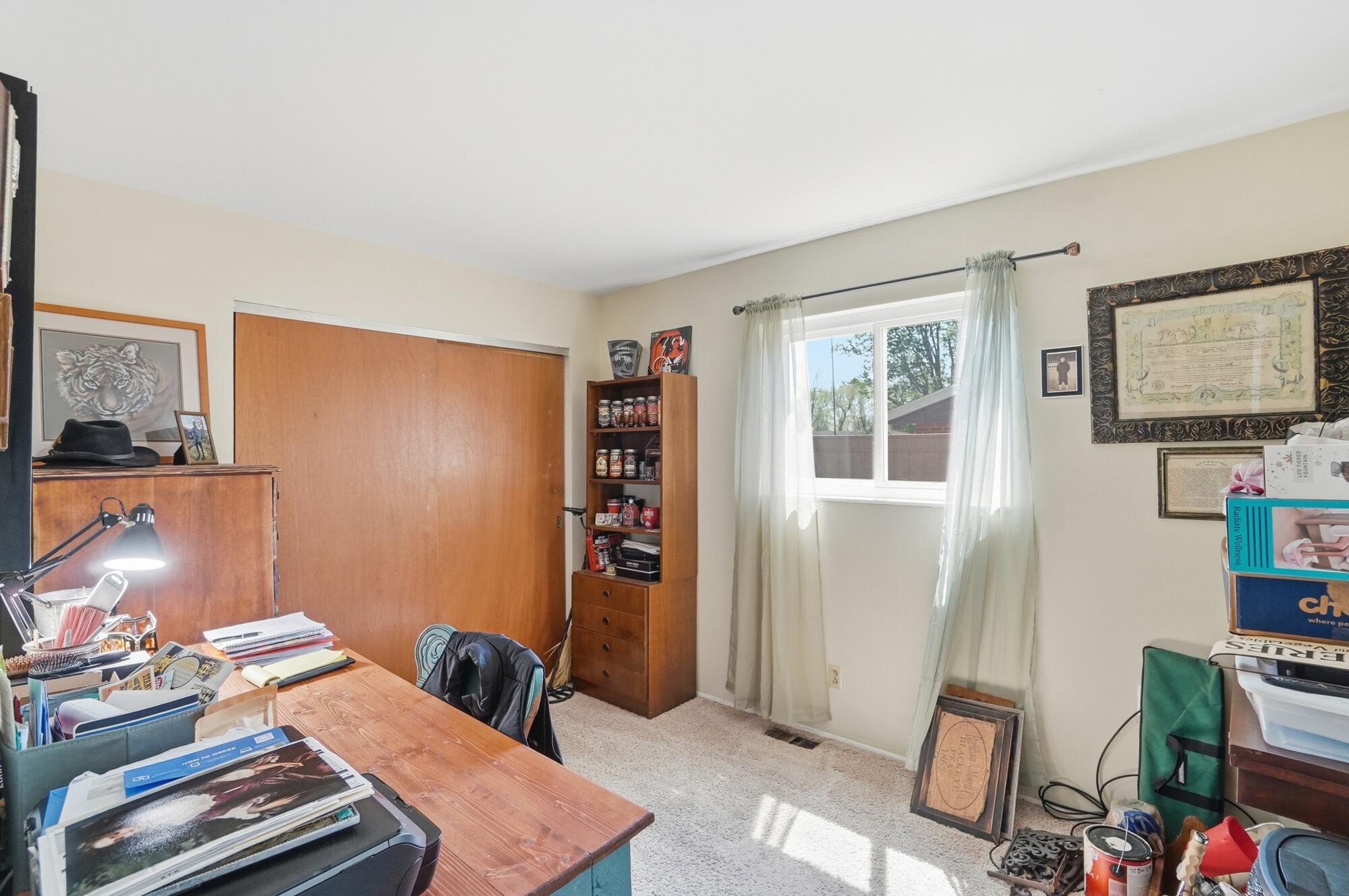 106 Sharon Drive, Piqua, Ohio 45356