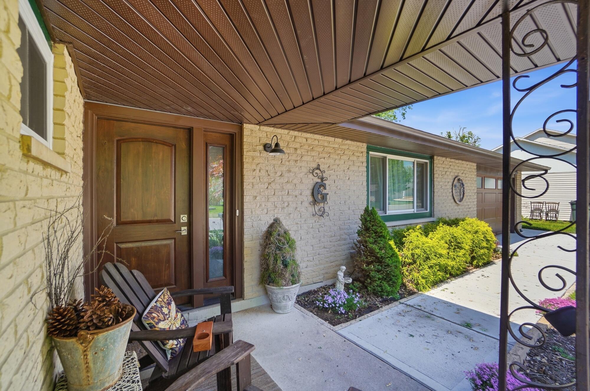 106 Sharon Drive, Piqua, Ohio 45356