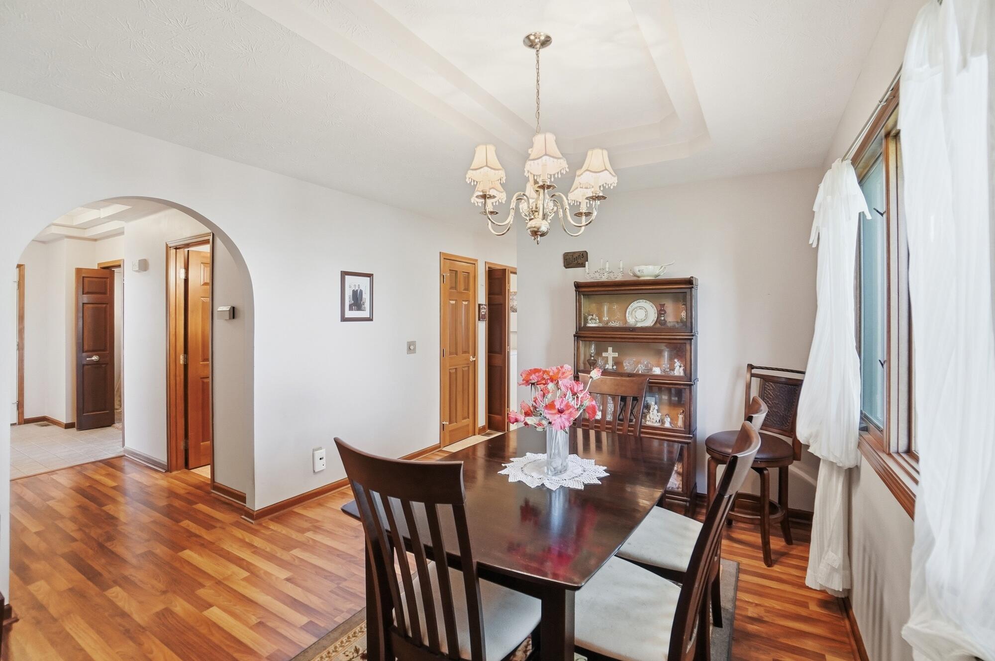 1738 Berwick Drive, Springfield, Ohio 45503