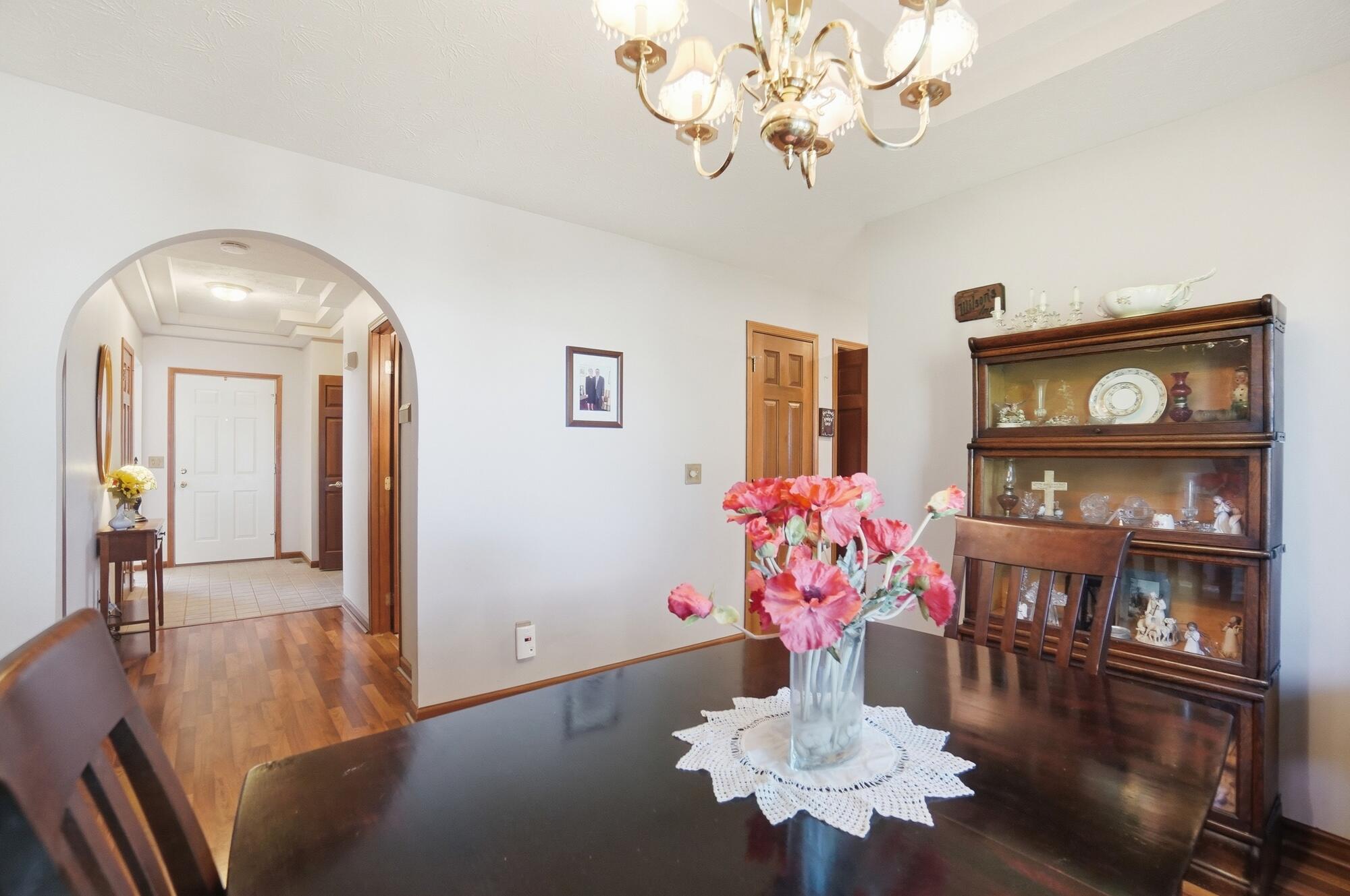 1738 Berwick Drive, Springfield, Ohio 45503