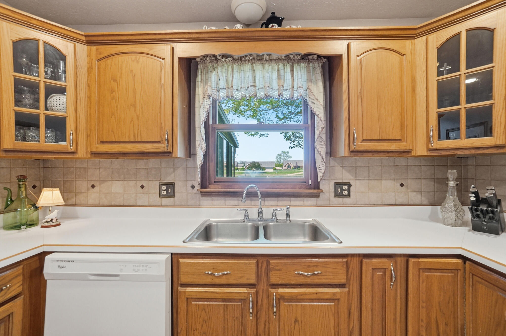 1738 Berwick Drive, Springfield, Ohio 45503