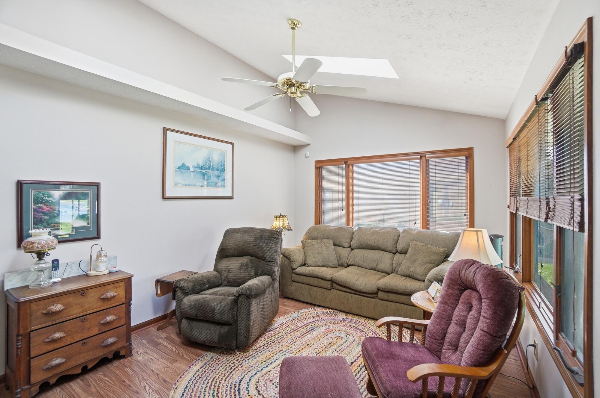 1738 Berwick Drive, Springfield, Ohio 45503